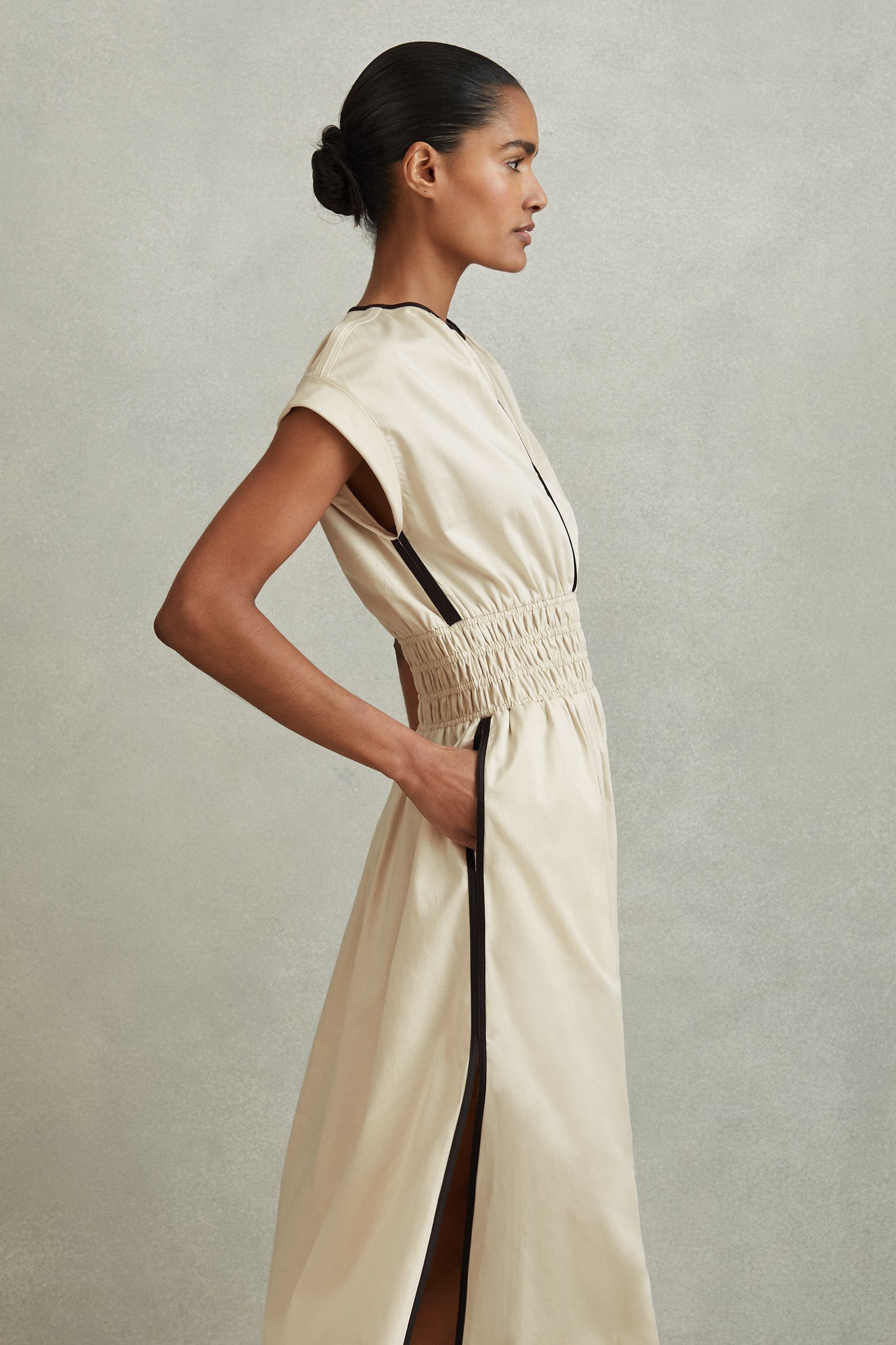 Reiss Neutral Black Lena Cotton Ruched Waist Midi Dress