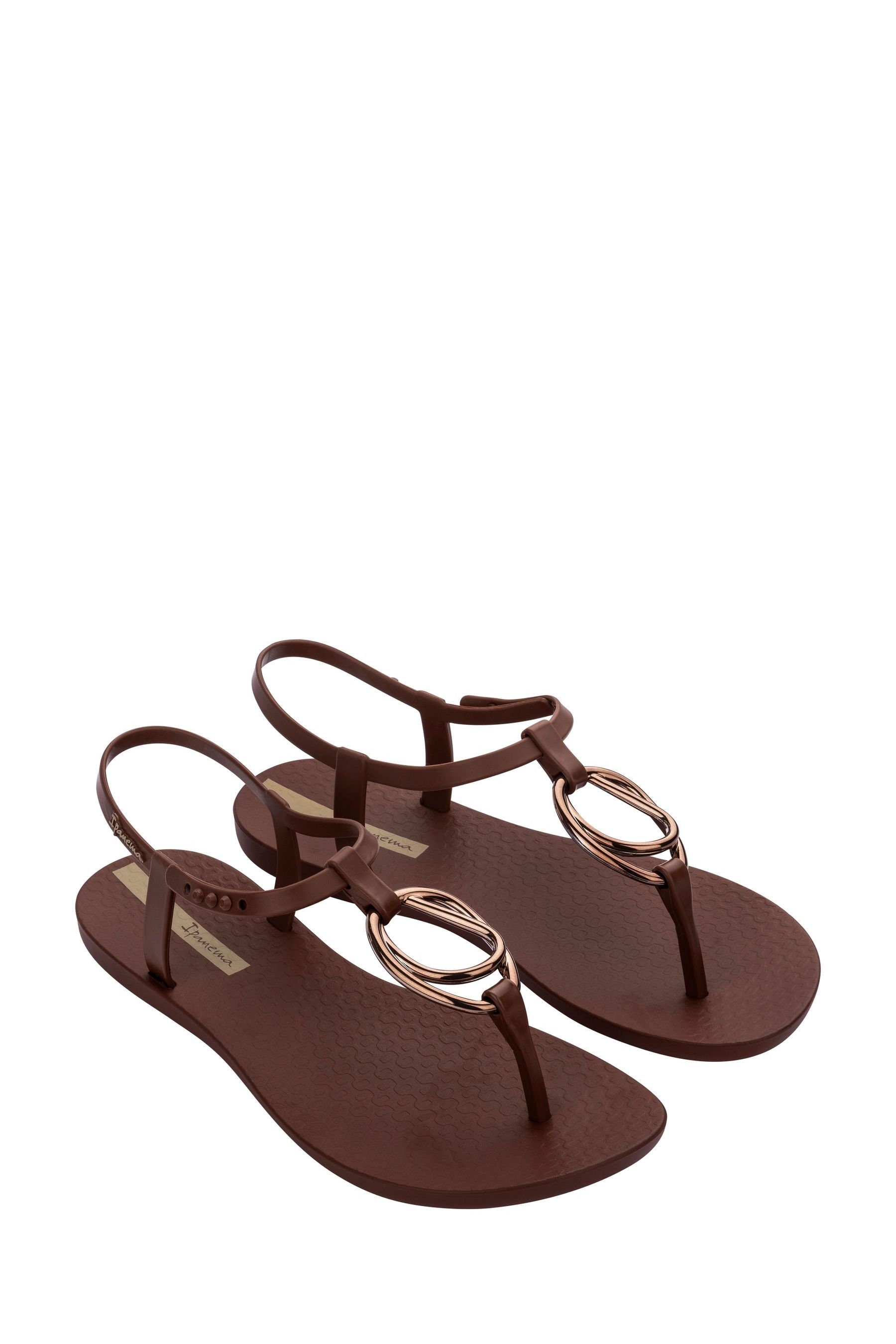 Charm sandal ipanema online