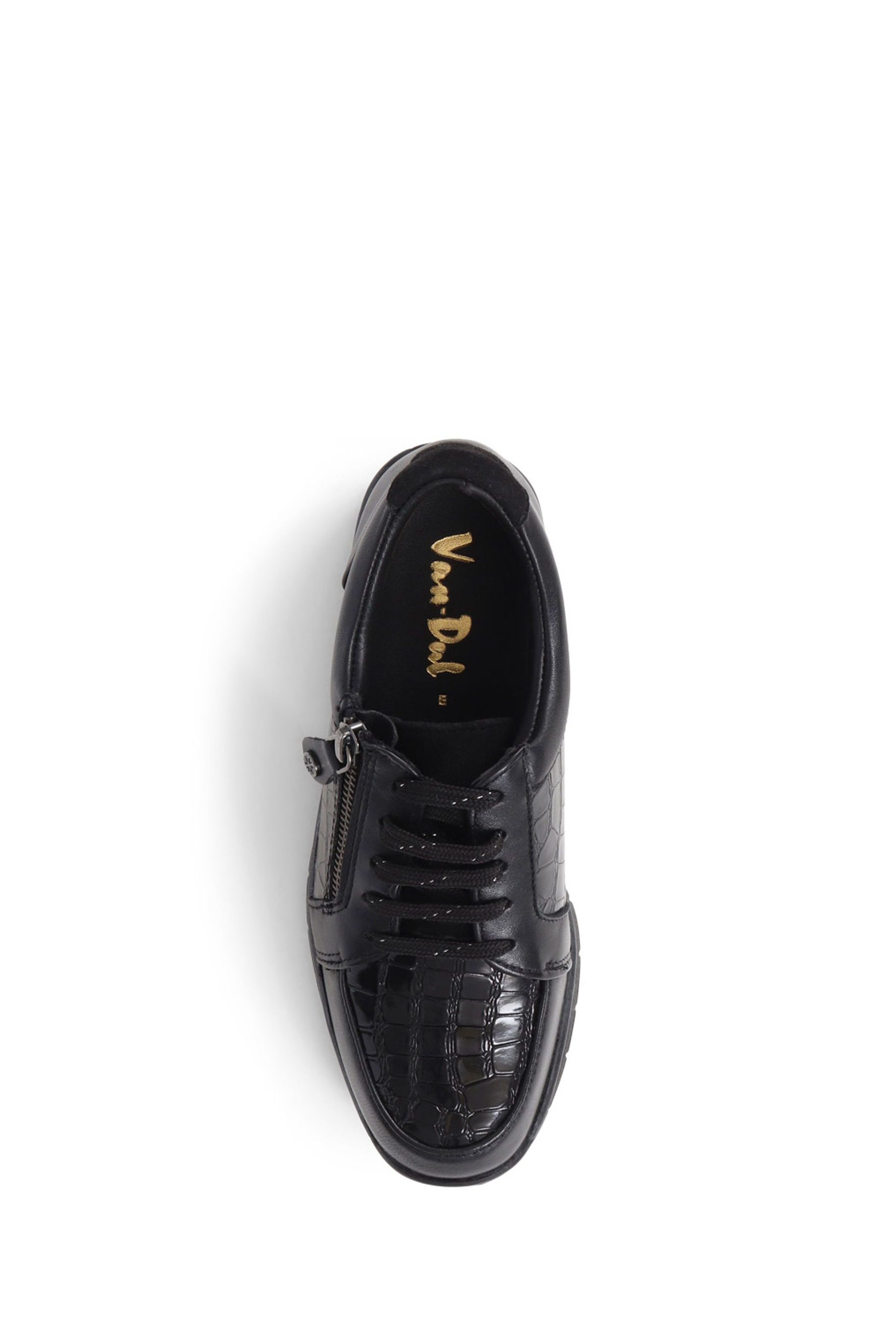 Van dal best sale trainers