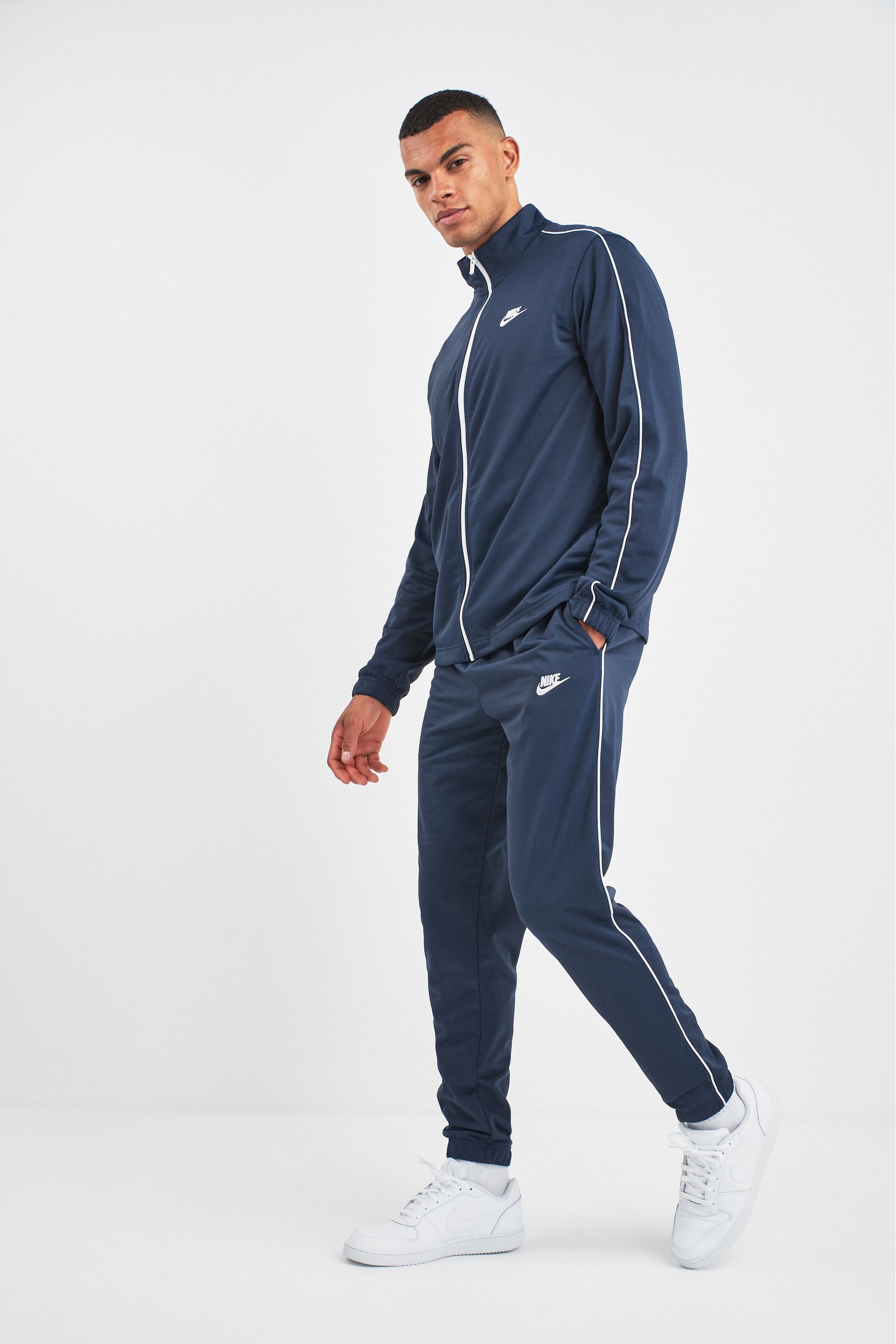 Nike poly tracksuit navy 2025