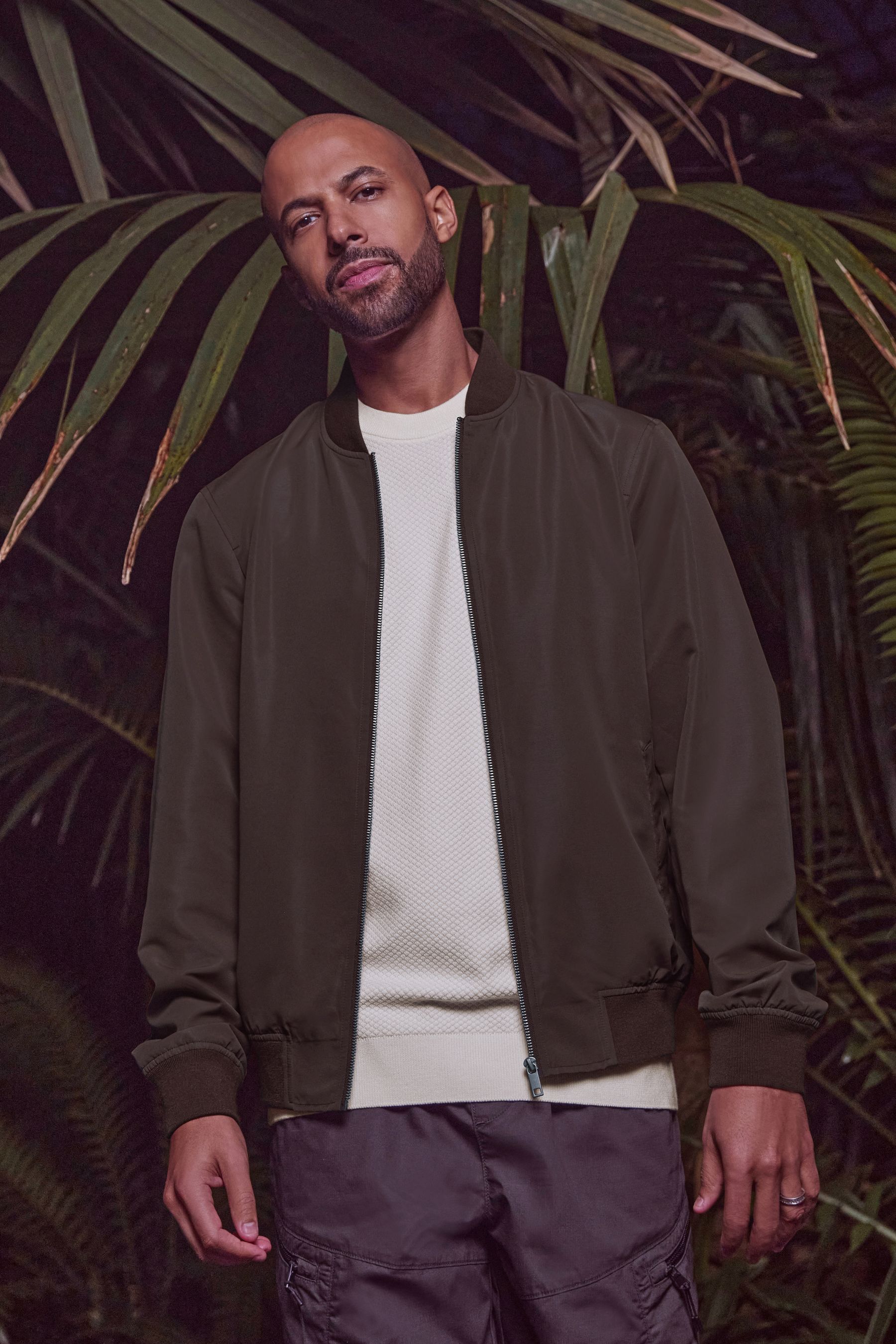 Bomber jacket smart casual 2025