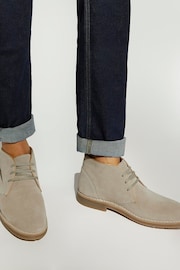 Dune London Natural Cashed Chukka Boots - Image 6 of 6