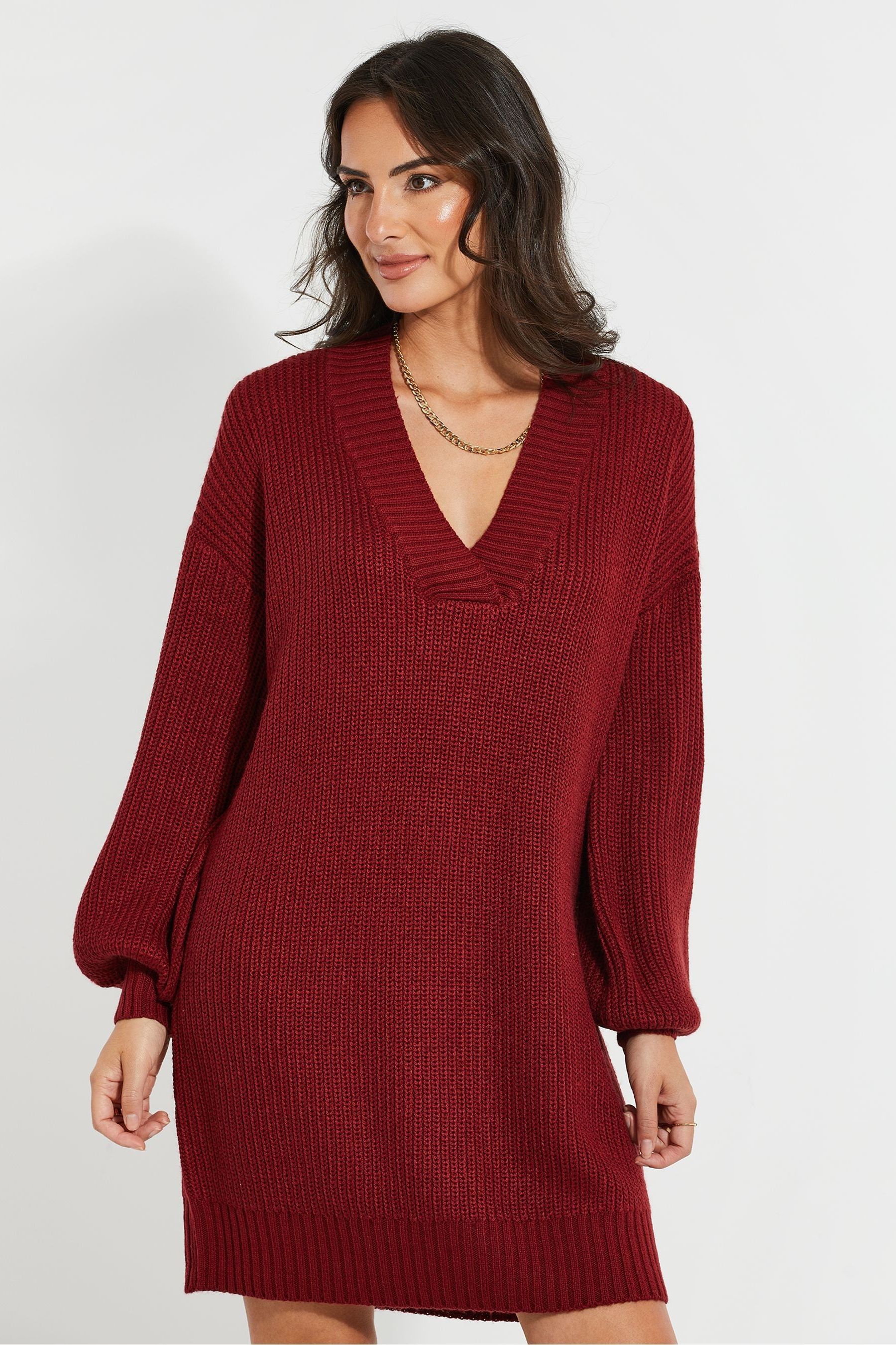 Jumper dress v neck 2025