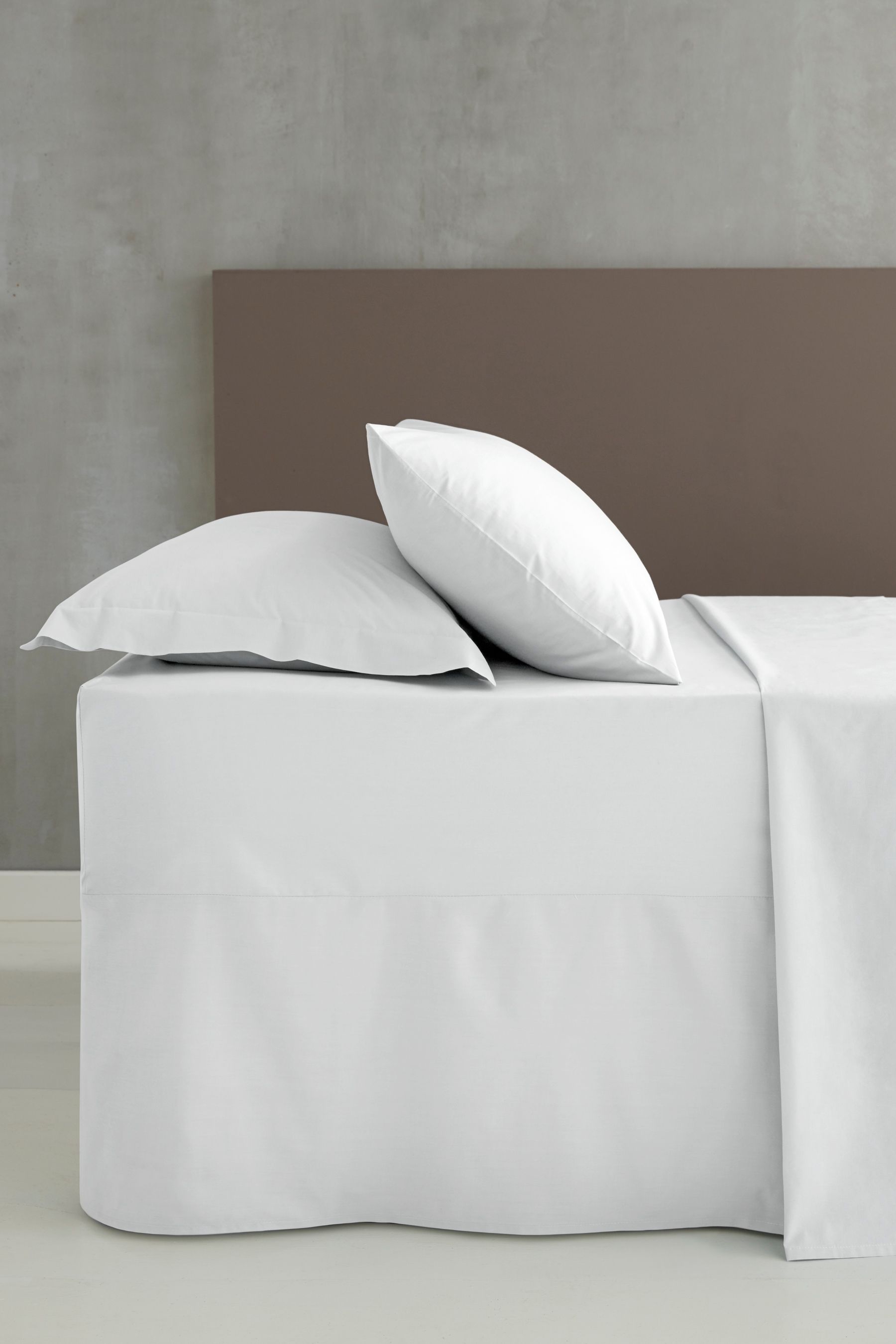 Catherine Lansfield White Percale Flat Sheet