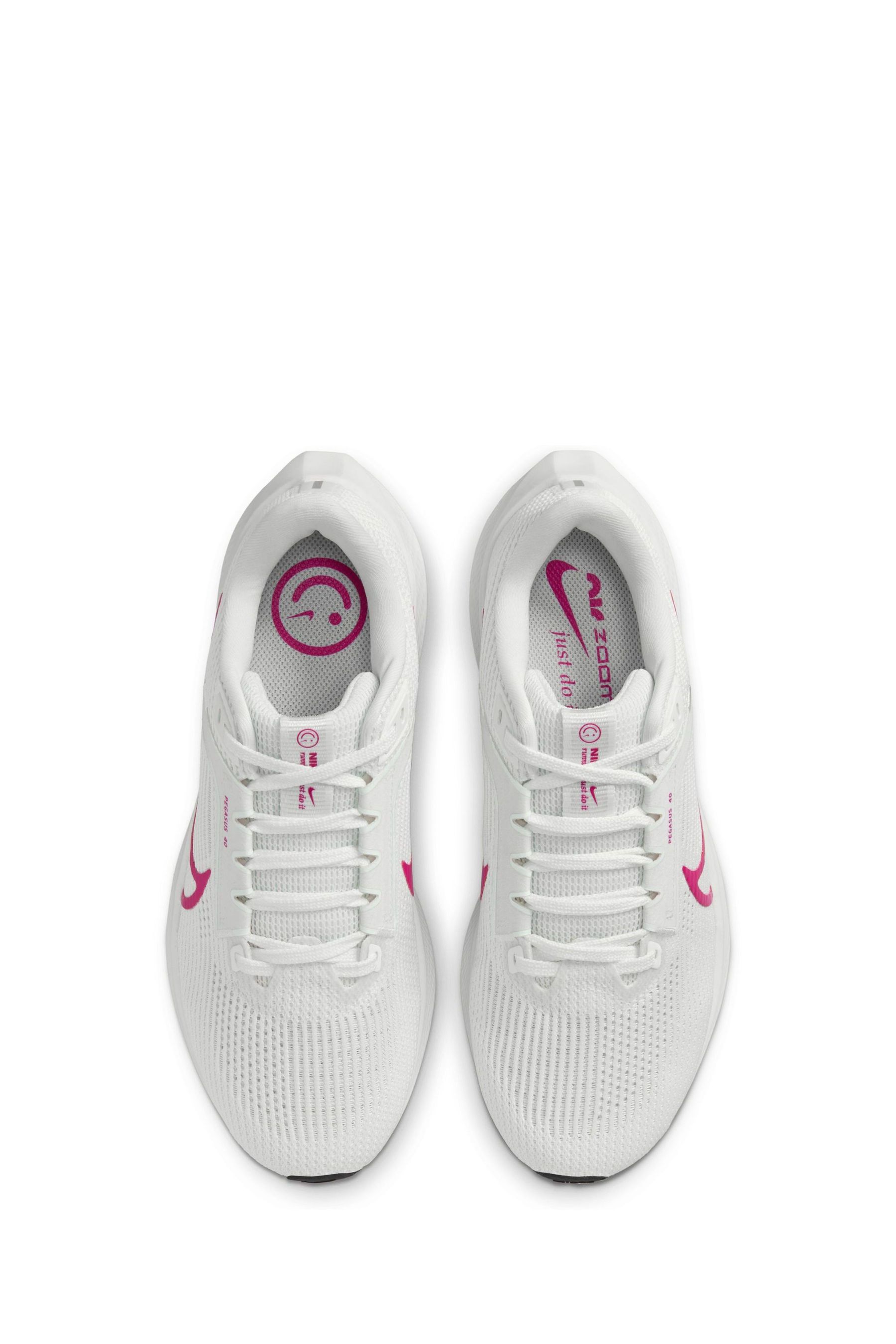 Nike running air zoom pegasus trainers in pink top