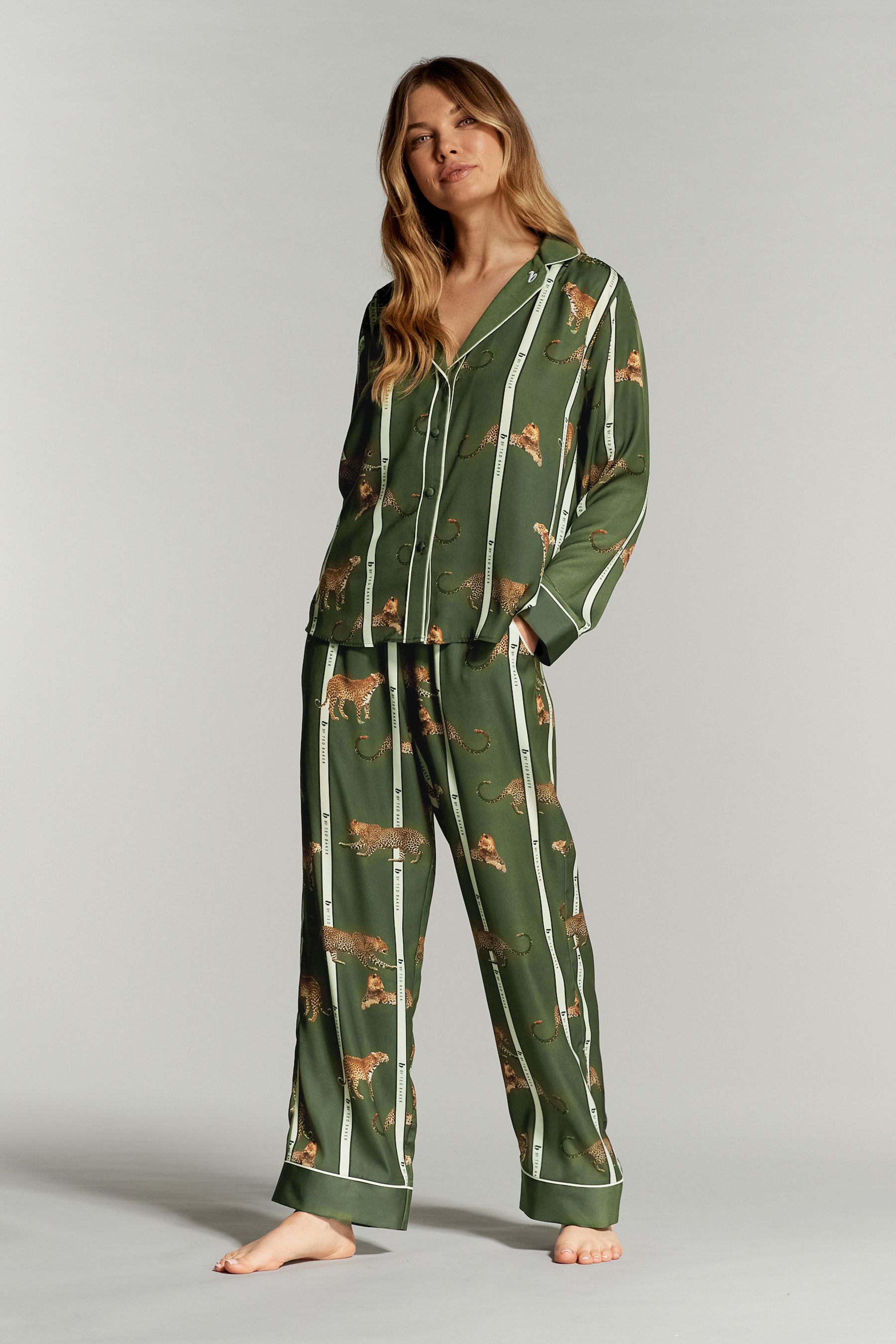 Floral satin pyjamas outlet
