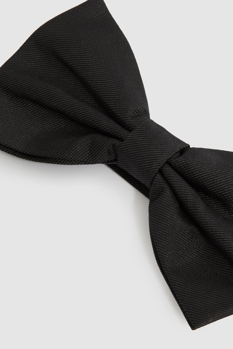 Reiss Black Boyle Grosgrain Silk Bow Tie - Image 4 of 4