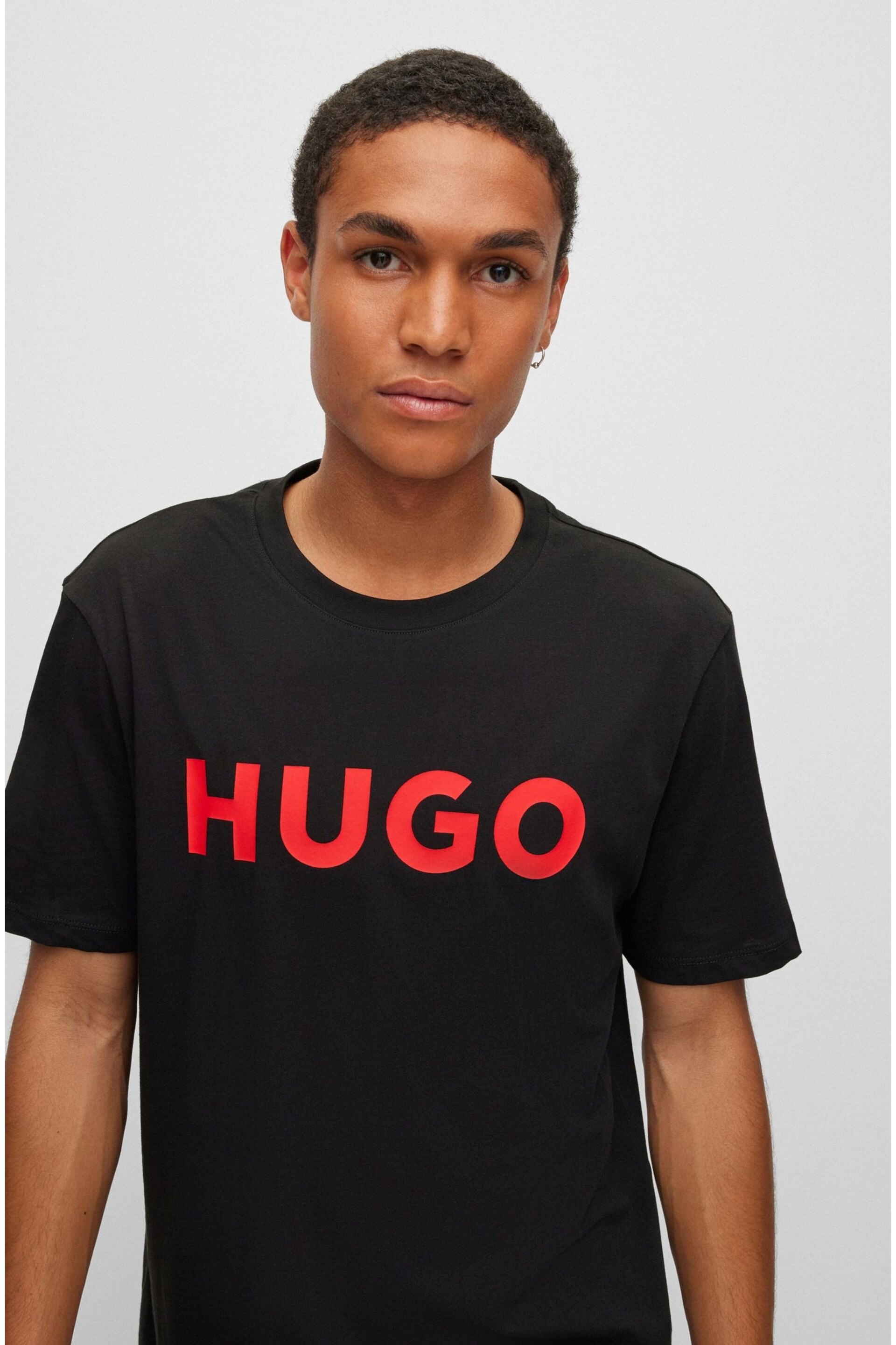 HUGO Large Chest logo T-Shirt - Image 4 of 5
