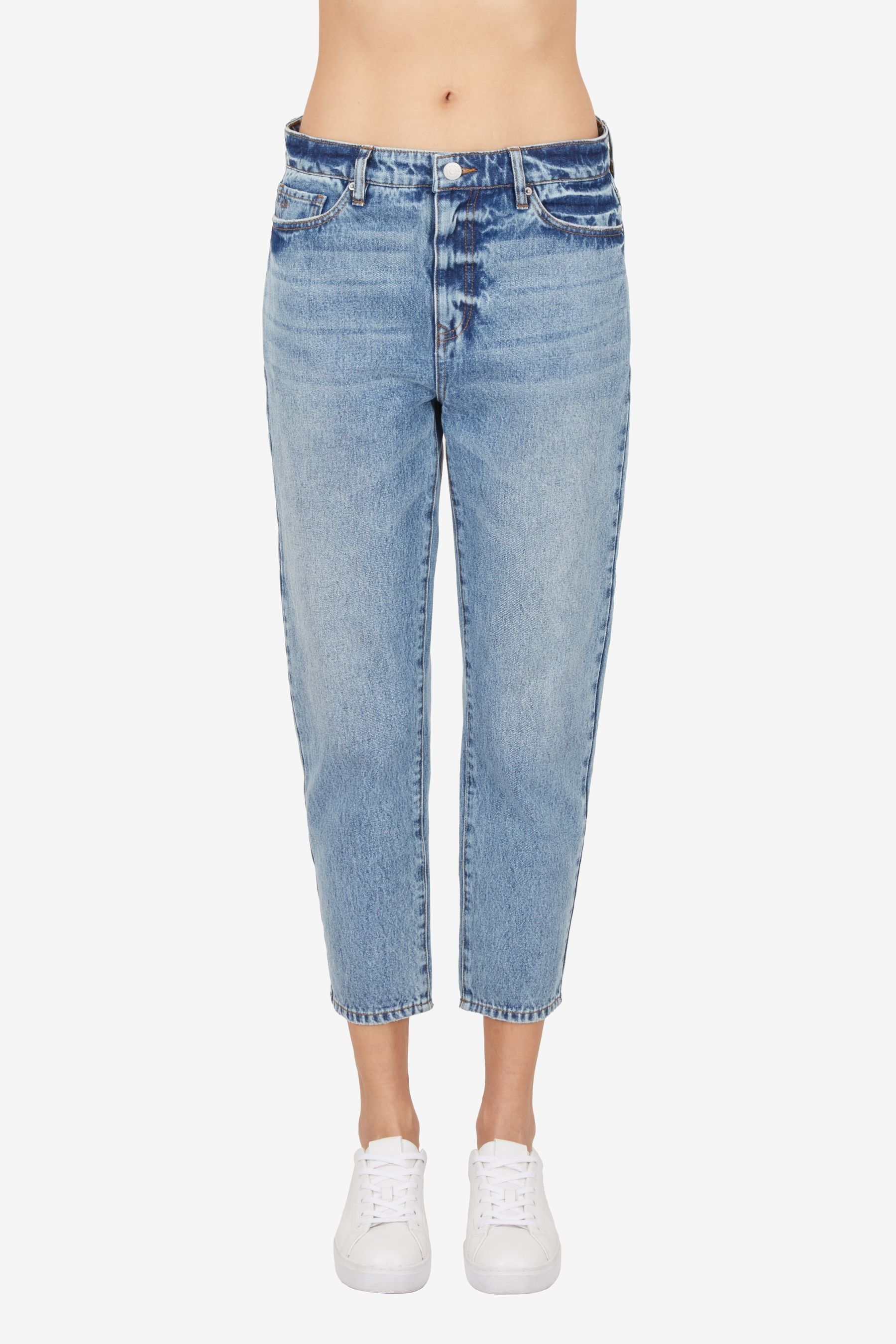 Armani deals boyfriend jeans