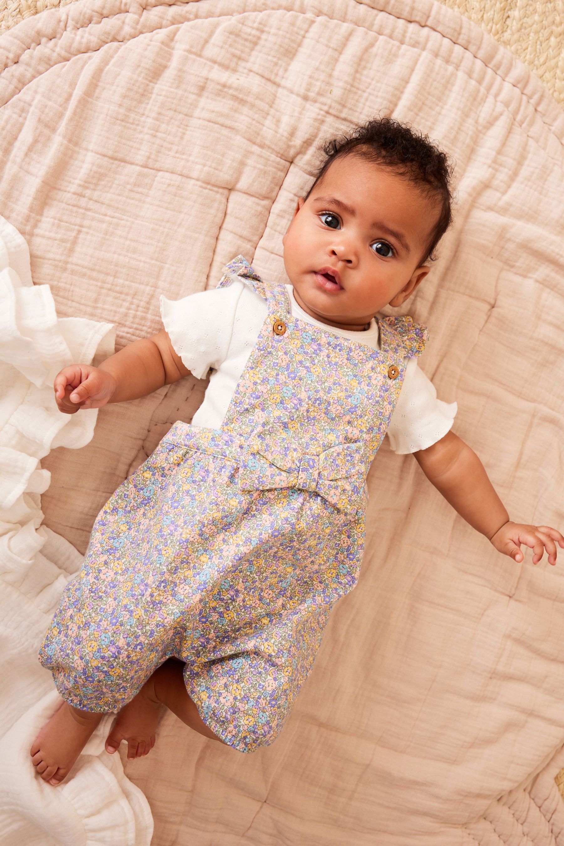 Baby dungarees shop