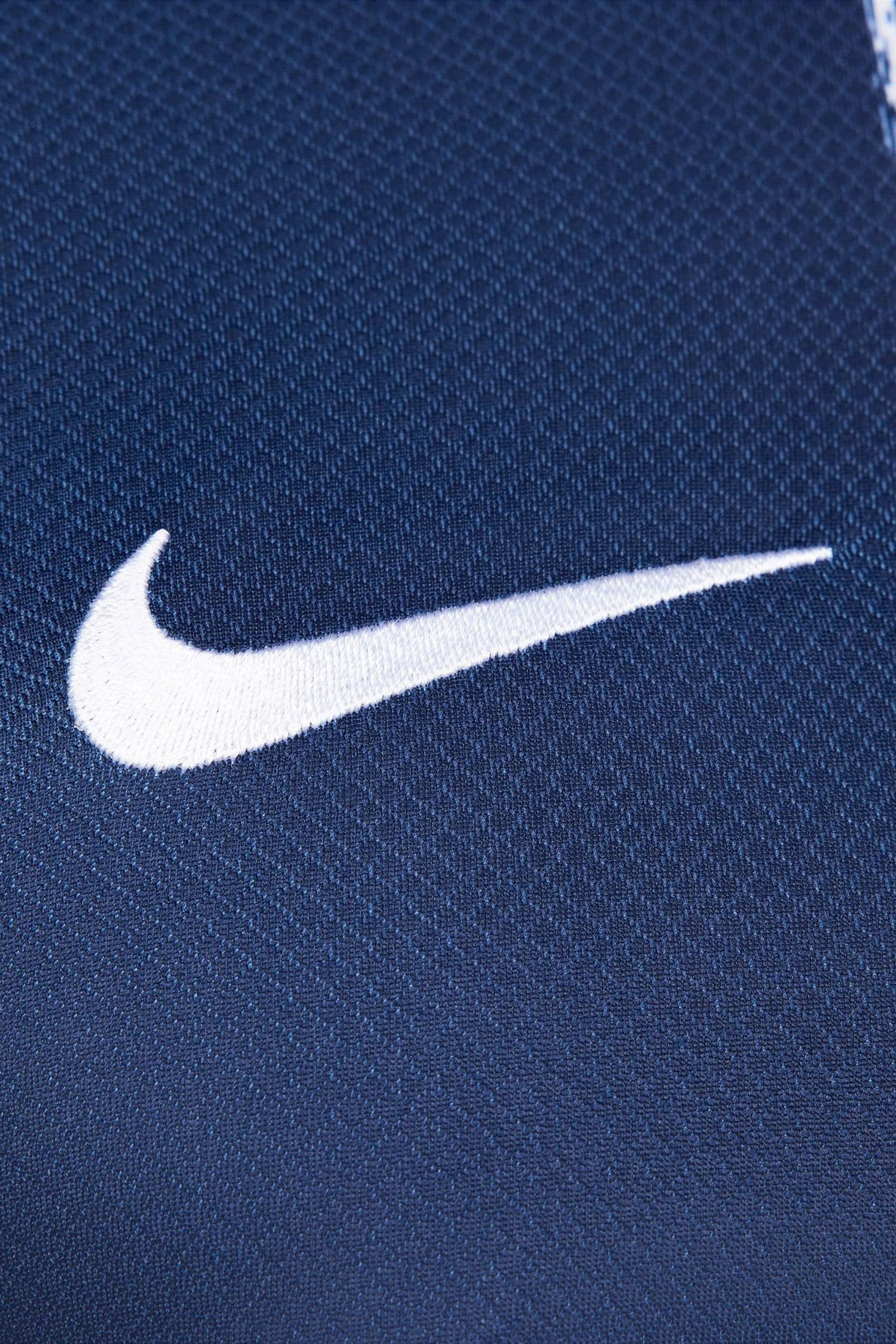 Nike 24 fashion clearance