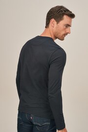 Lyle & Scott Long Sleeve T-Shirt - Image 2 of 5