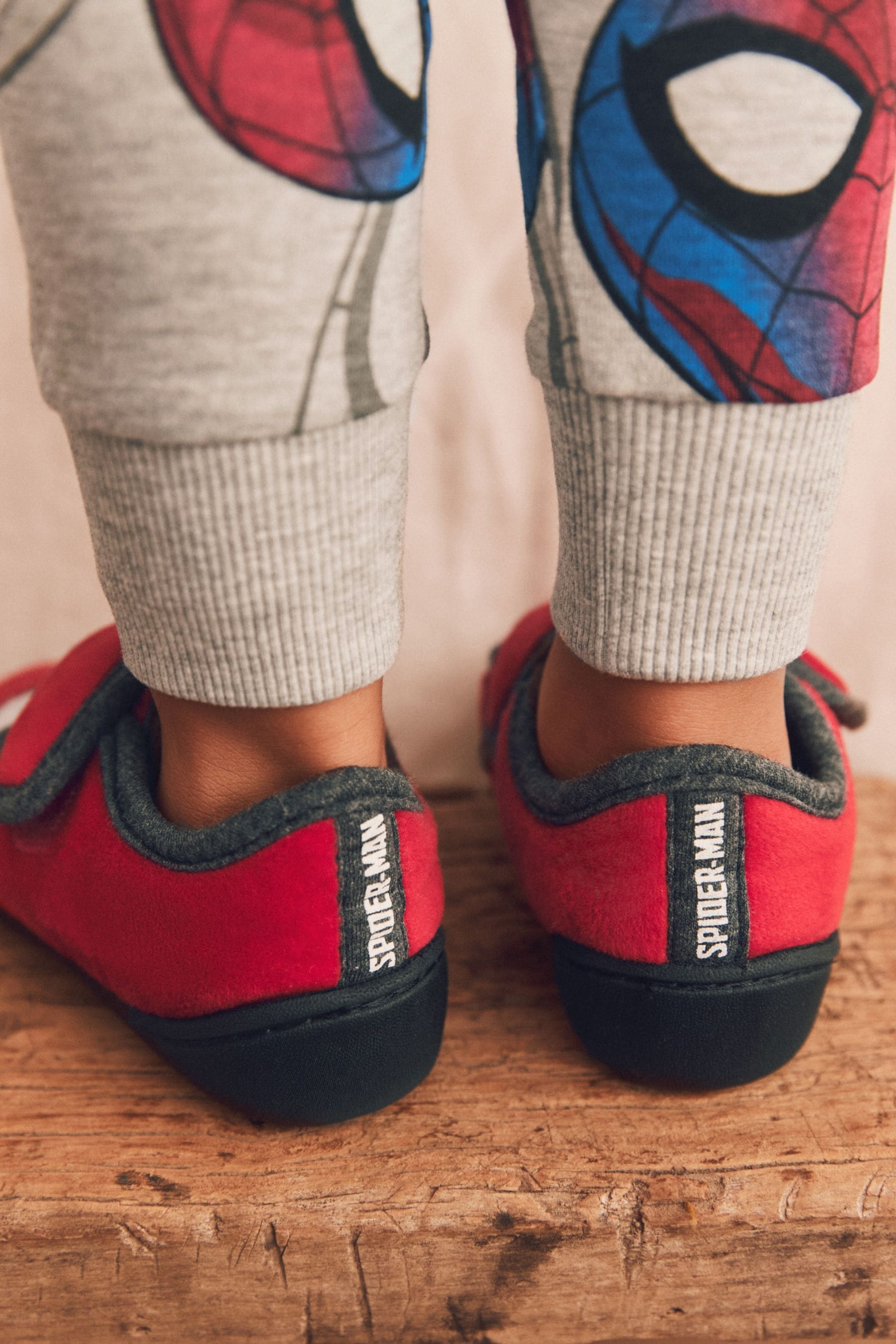 Mens outlet spiderman slippers