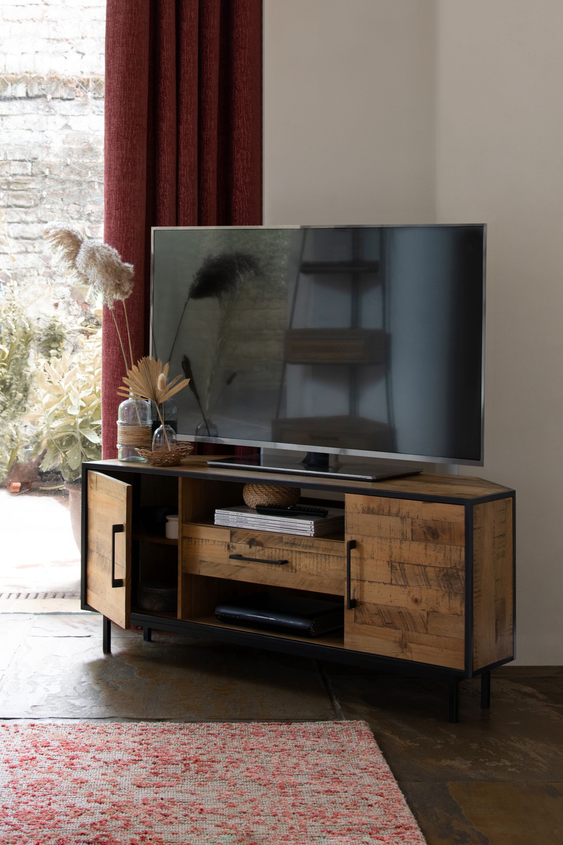 Next 2025 tv bench