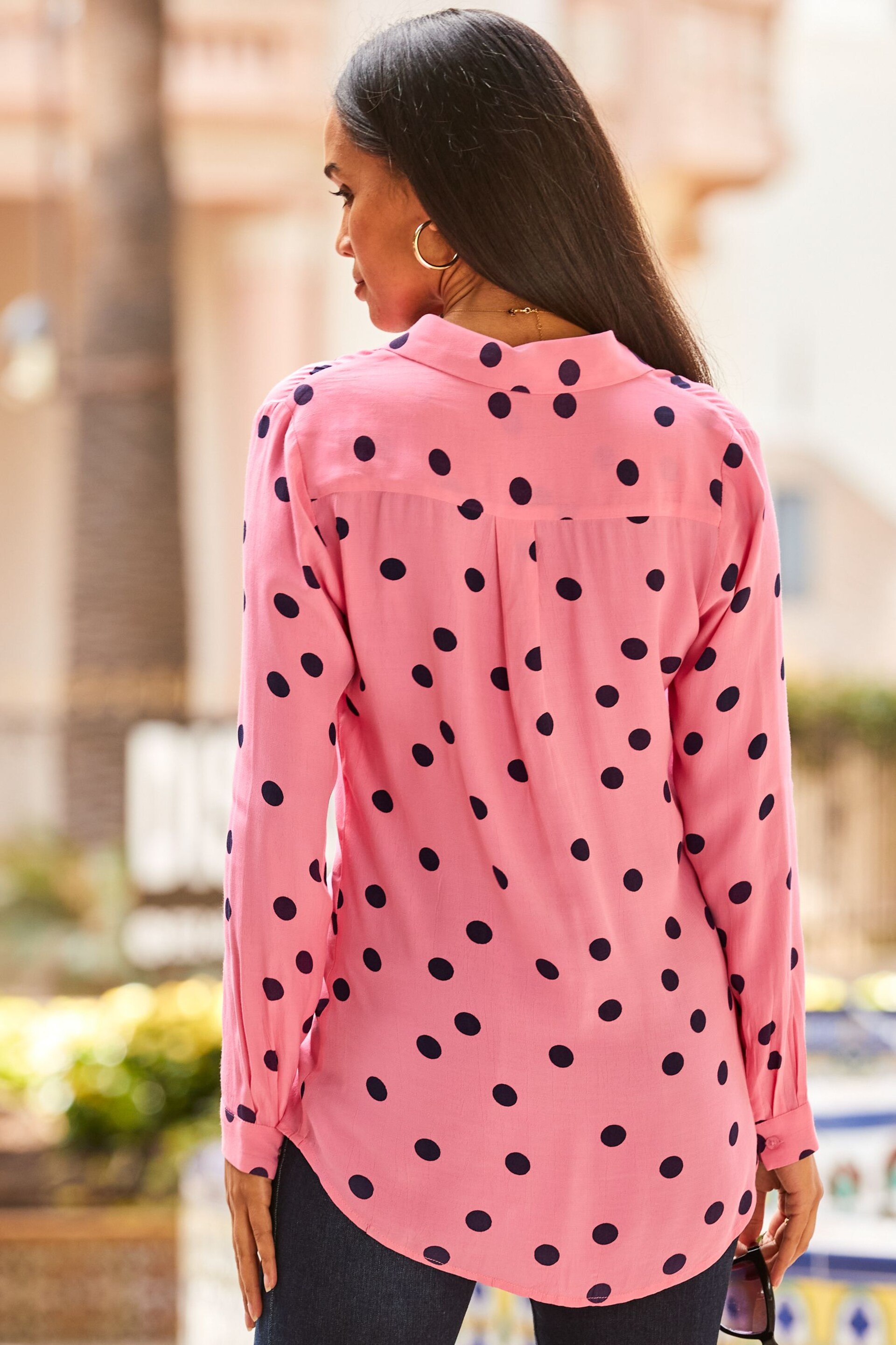 Sosandar Pink Spot Print Shirt - Image 2 of 5