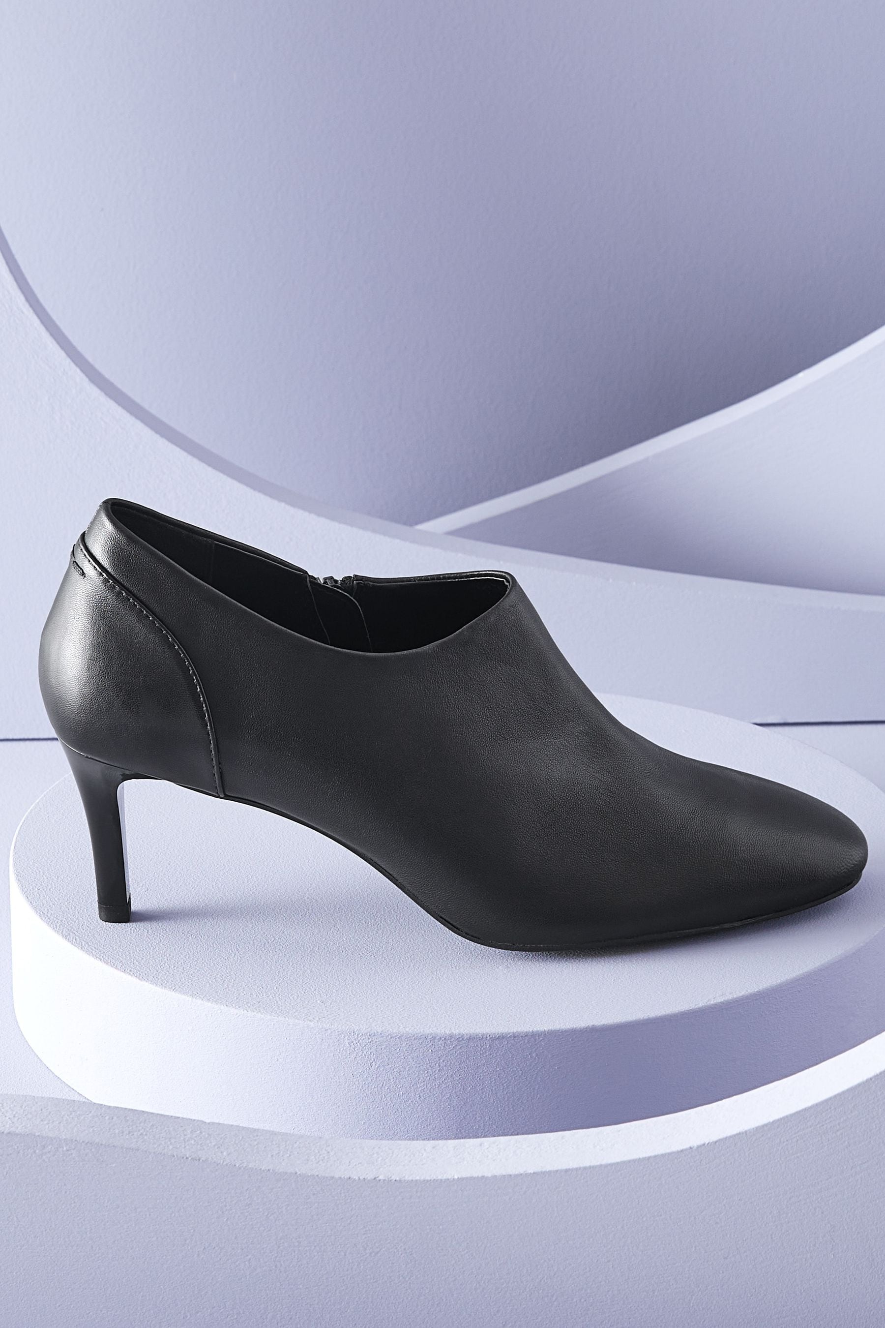 Town shoes shop