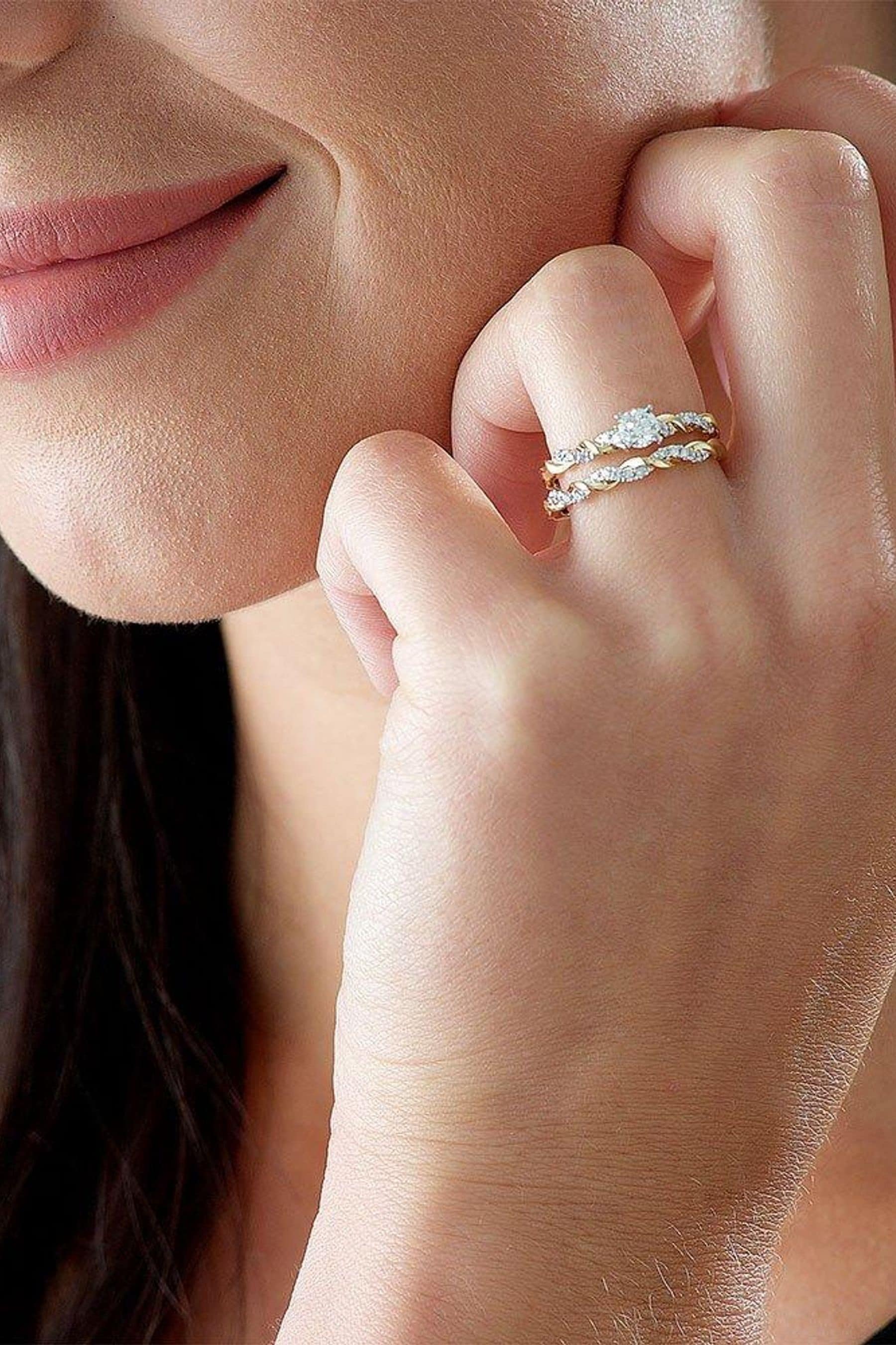 Beaverbrooks 18ct gold and diamond top