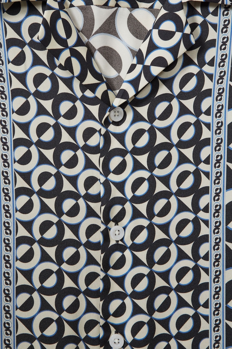 Reiss Lapis Blue Prentice Geometric Print Cuban Collar Shirt - Image 6 of 6