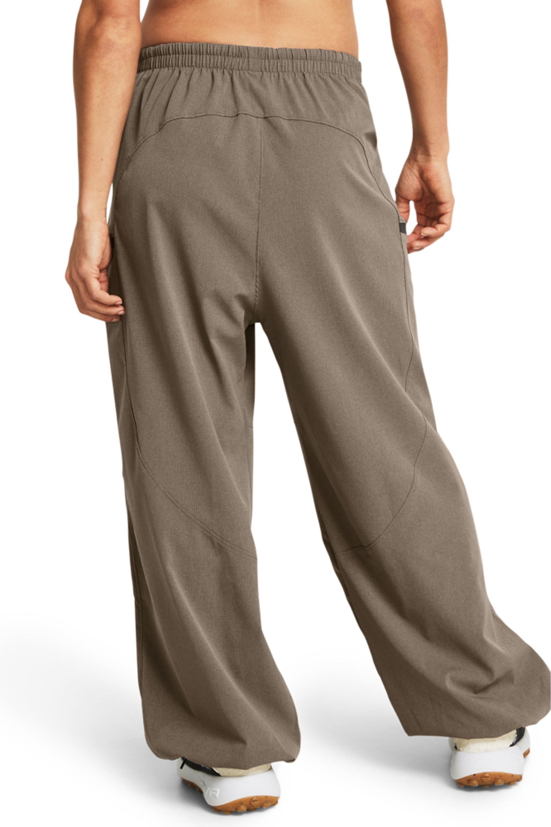Under armour store airvent pants