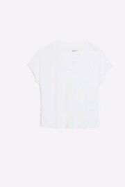 River Island White Smart V-Neck T-Shirt - Image 5 of 6
