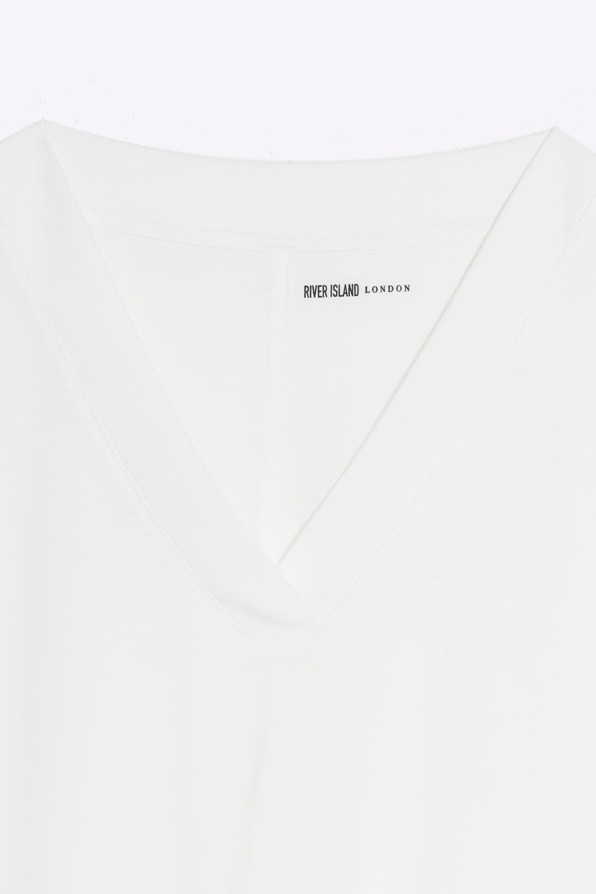 River Island White Smart V-Neck T-Shirt - Image 6 of 6
