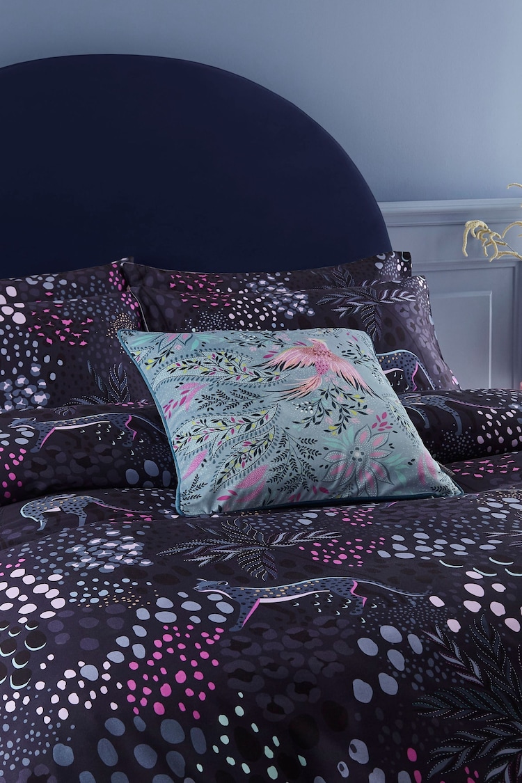 Sara Miller Blue Cheetah Print 100% Cotton Duvet Cover and Pillowcase Set - Image 2 of 4