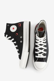 Converse Black Junior Chuck Taylor EVA Lift Heart Trainers - Image 9 of 10