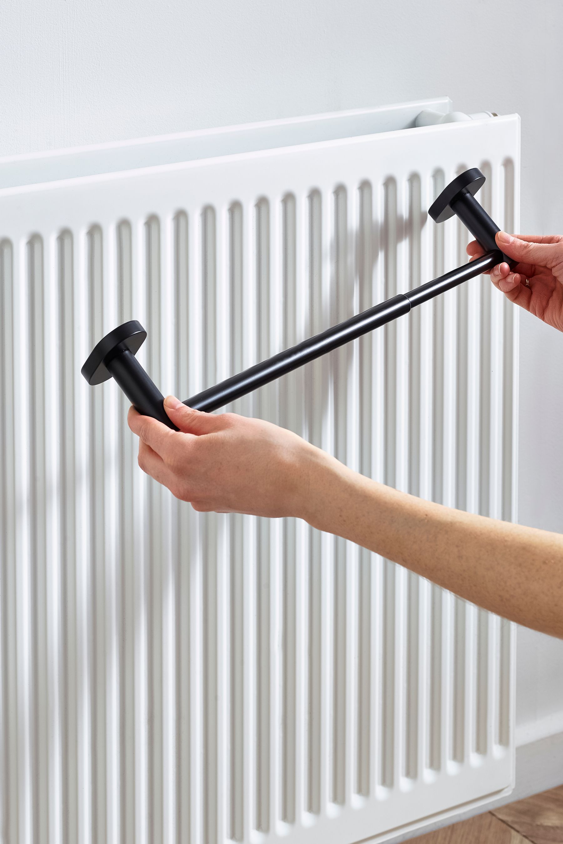 Buy Black Magnetic Extendable Oslo Towel Rail from Next United Arab Emirates