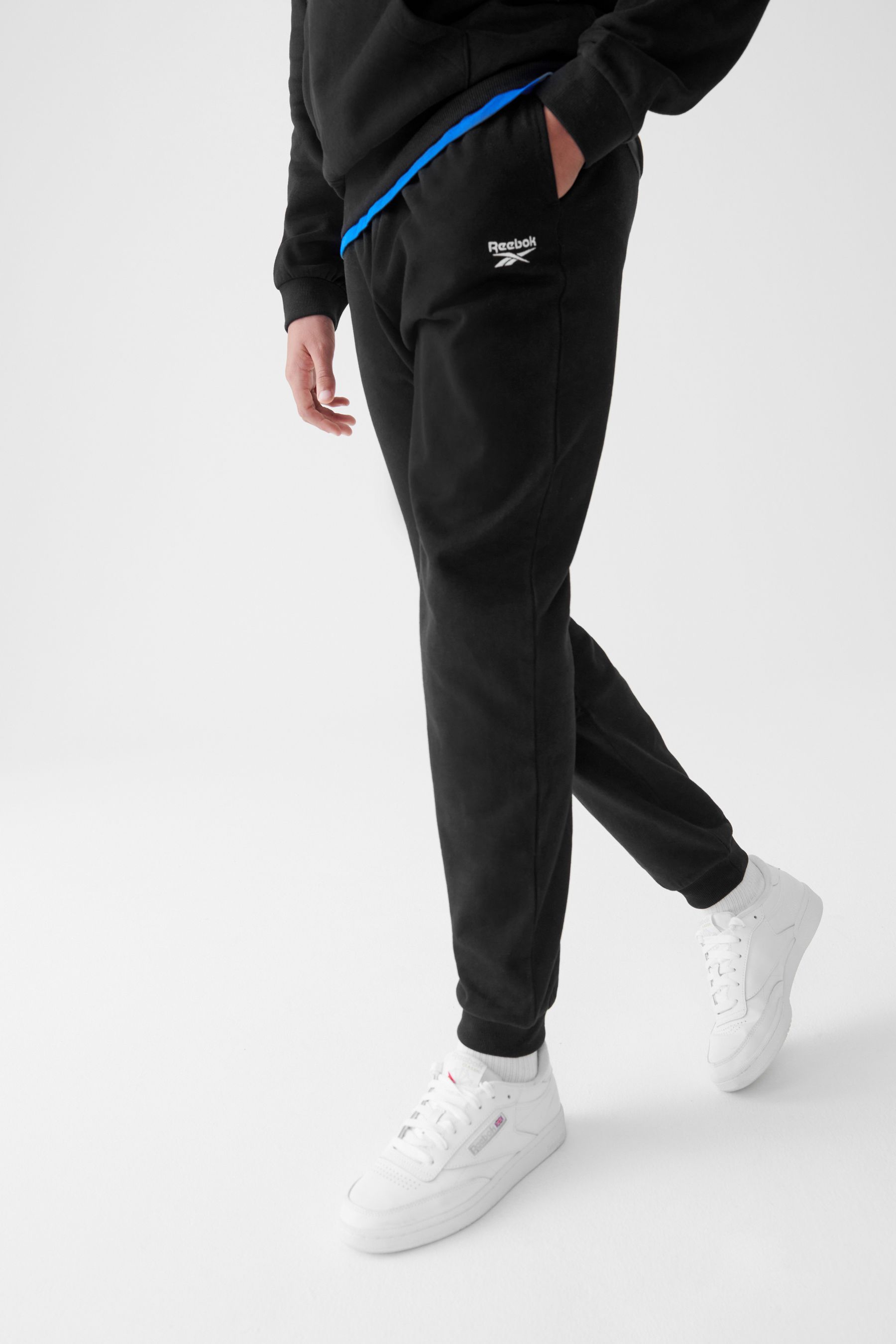 Reebok joggers shop