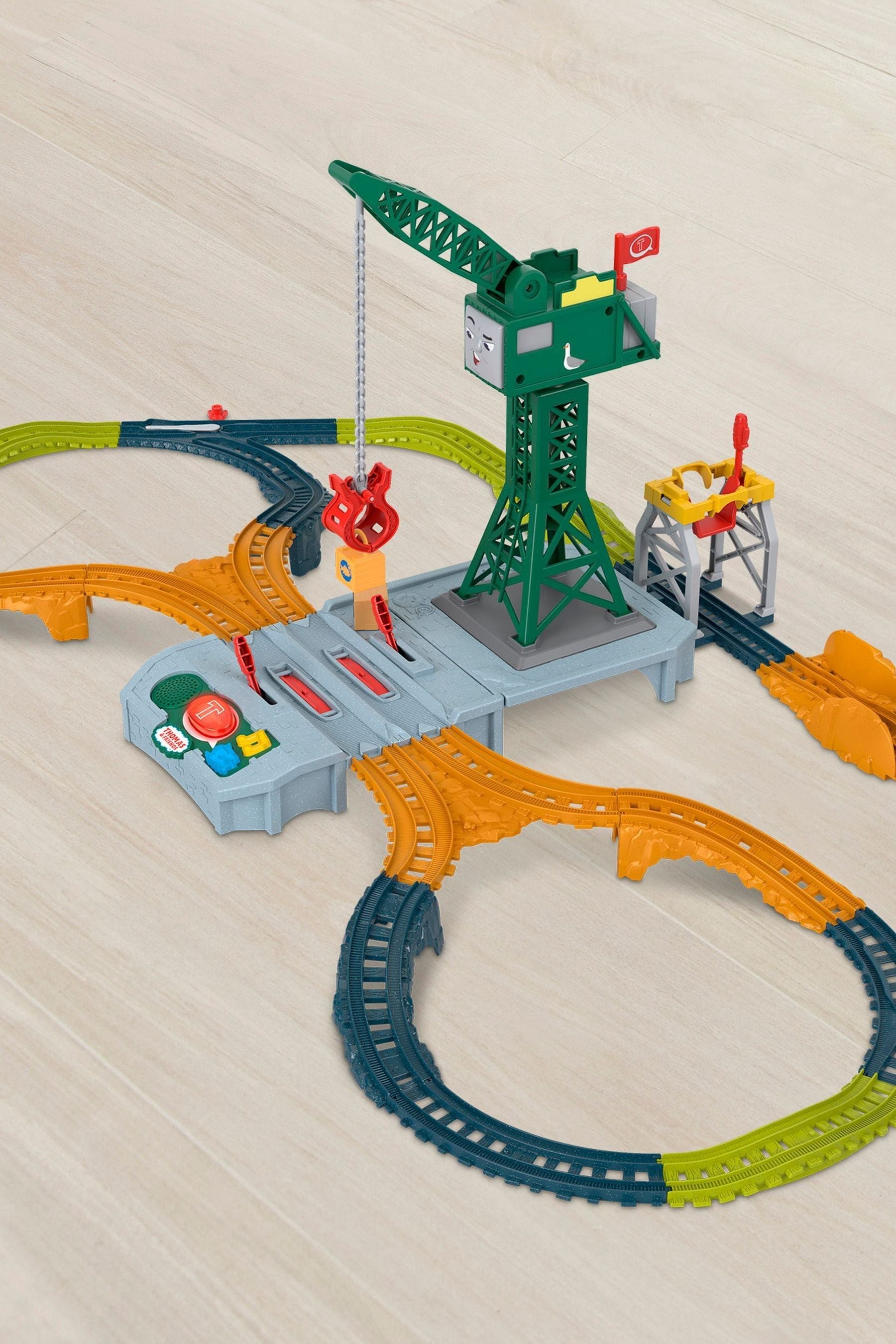 Cranky toy thomas online