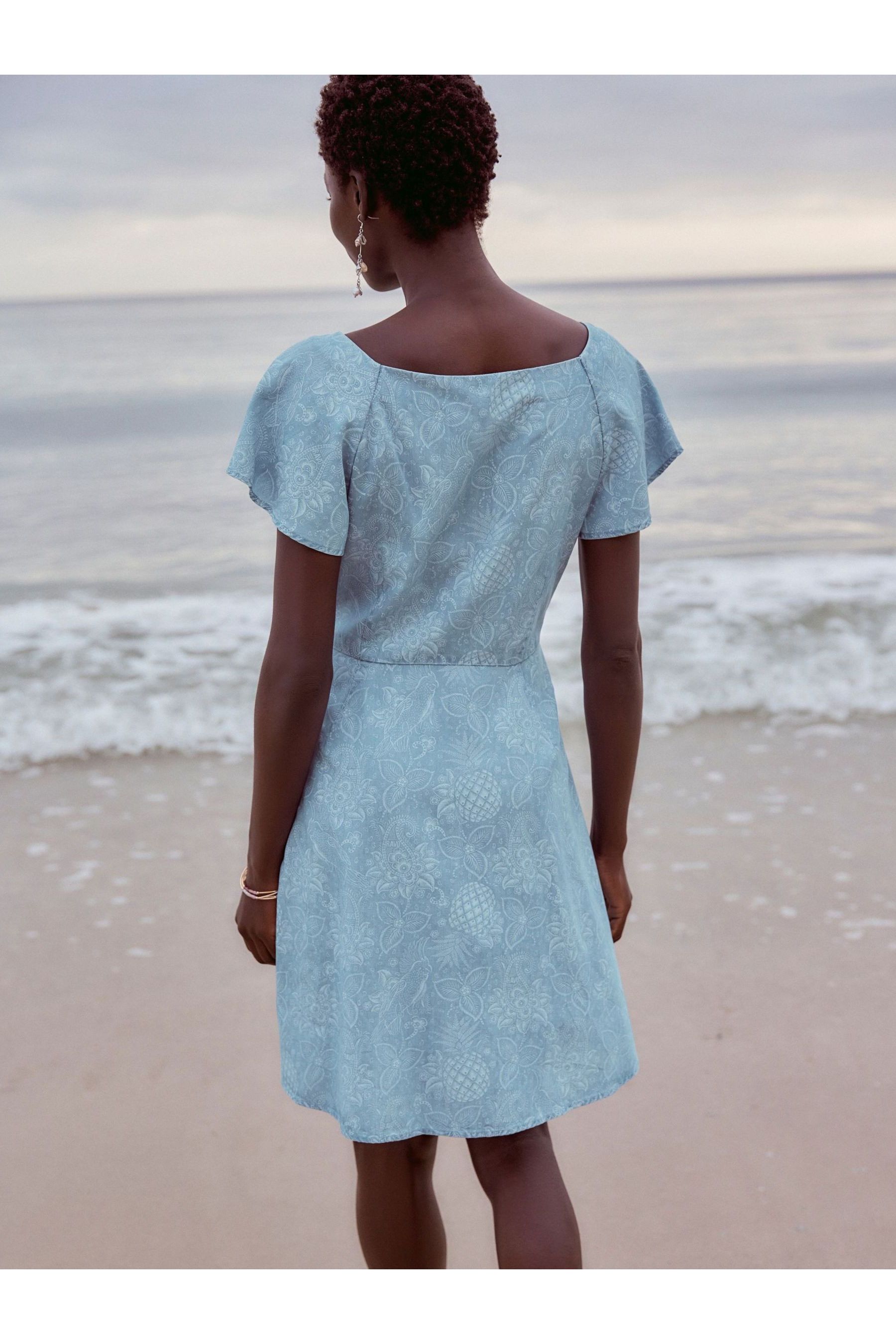 Next floral tea dress online