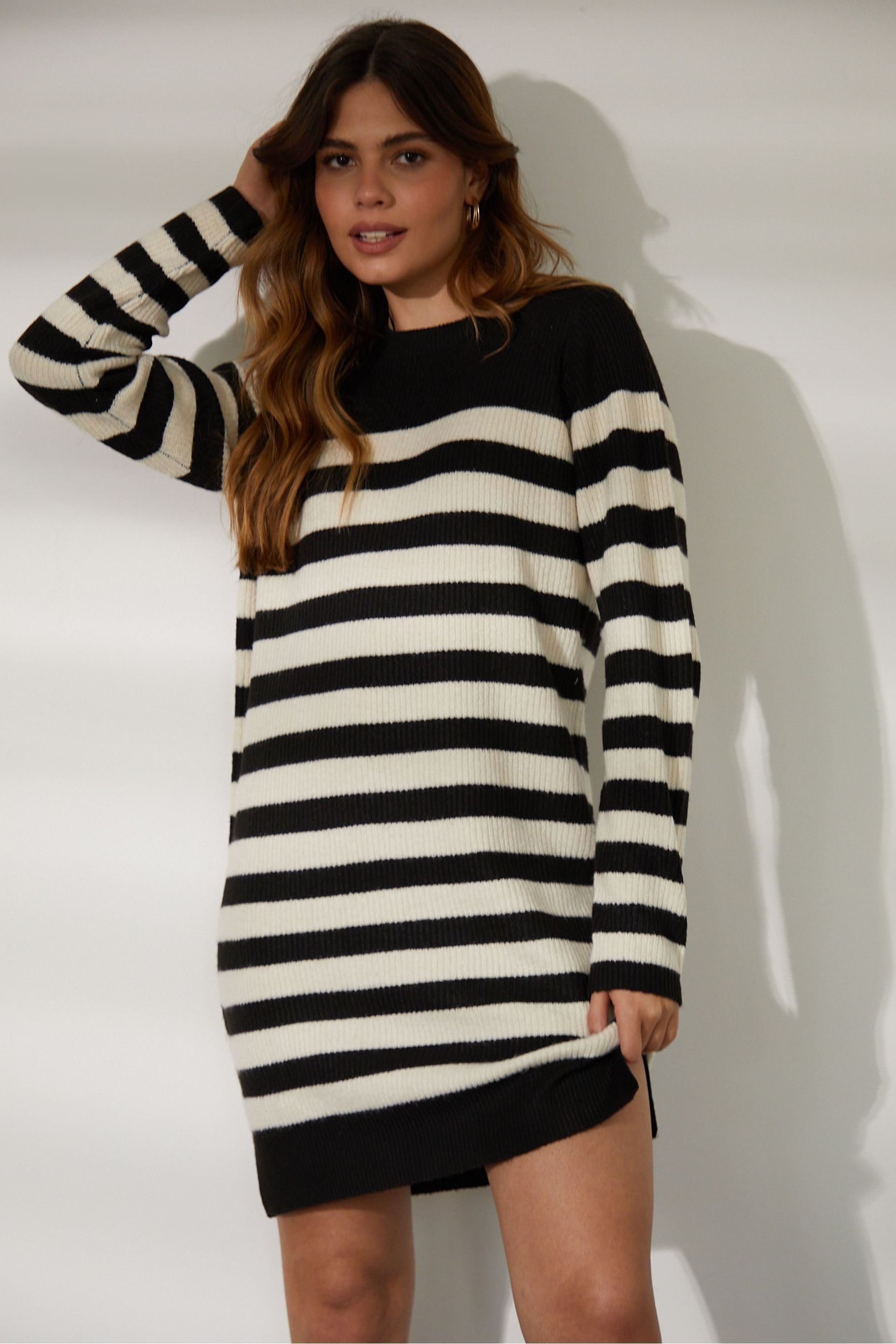 Black jumper dress uk hot sale