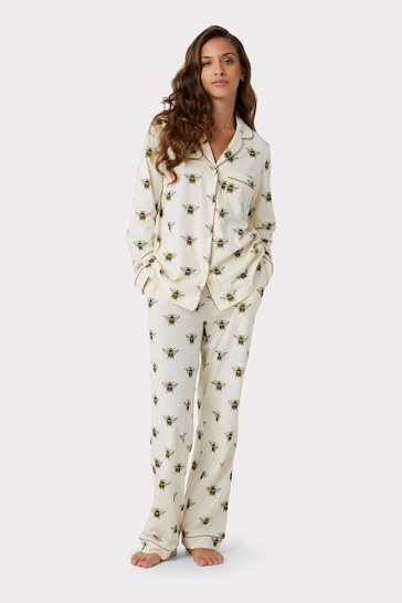 Chelsea Peers Cream Curve Organic Cotton Bee Print Pyjama Set