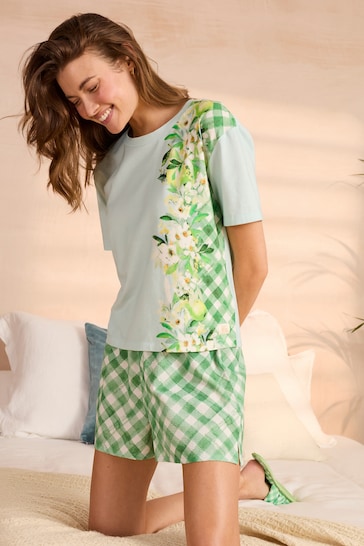 Bath & Body Works Green Gingham Print Jersey T-Shirt and Woven seersucker Short Pyjama Set