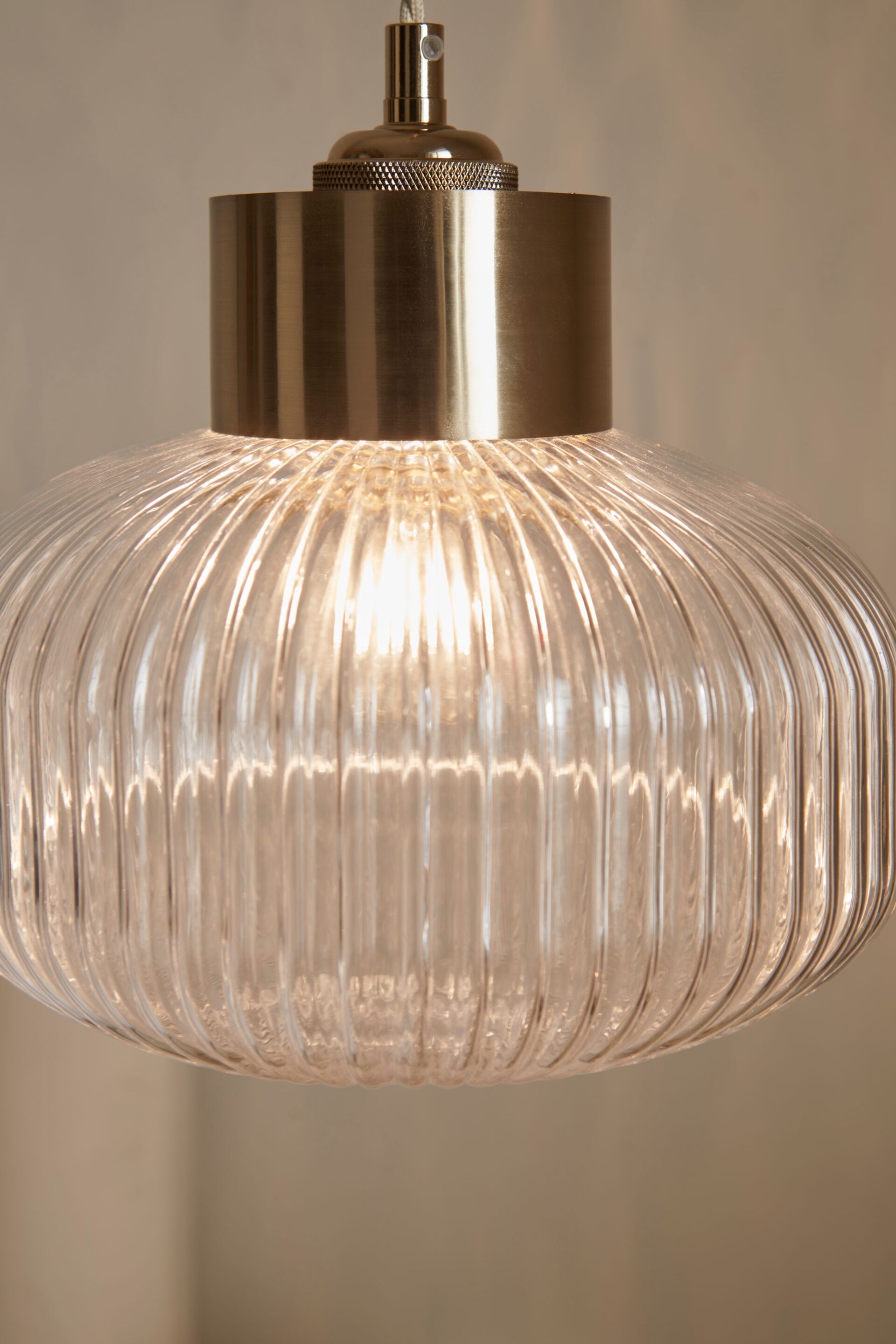 Clear Lexington Easy Fit Lamp Shade - Image 3 of 4