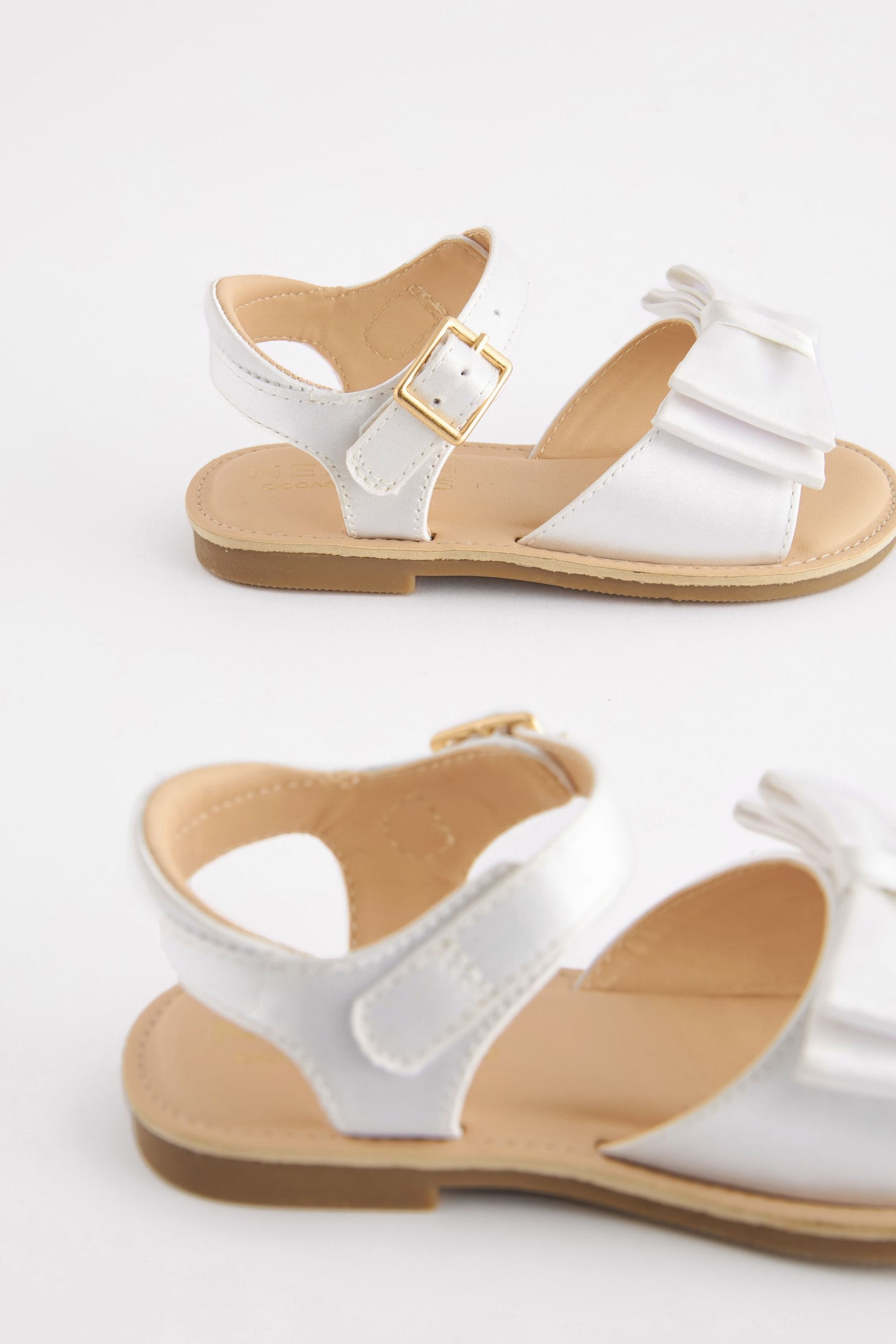White Wide Fit (G) Satin Bridesmaid Bow Sandals - Image 10 of 10