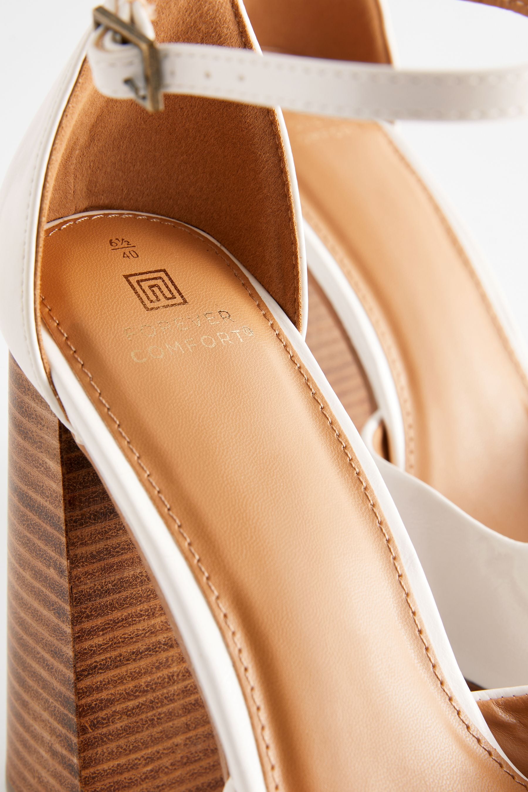 Women's square heel shoes discount