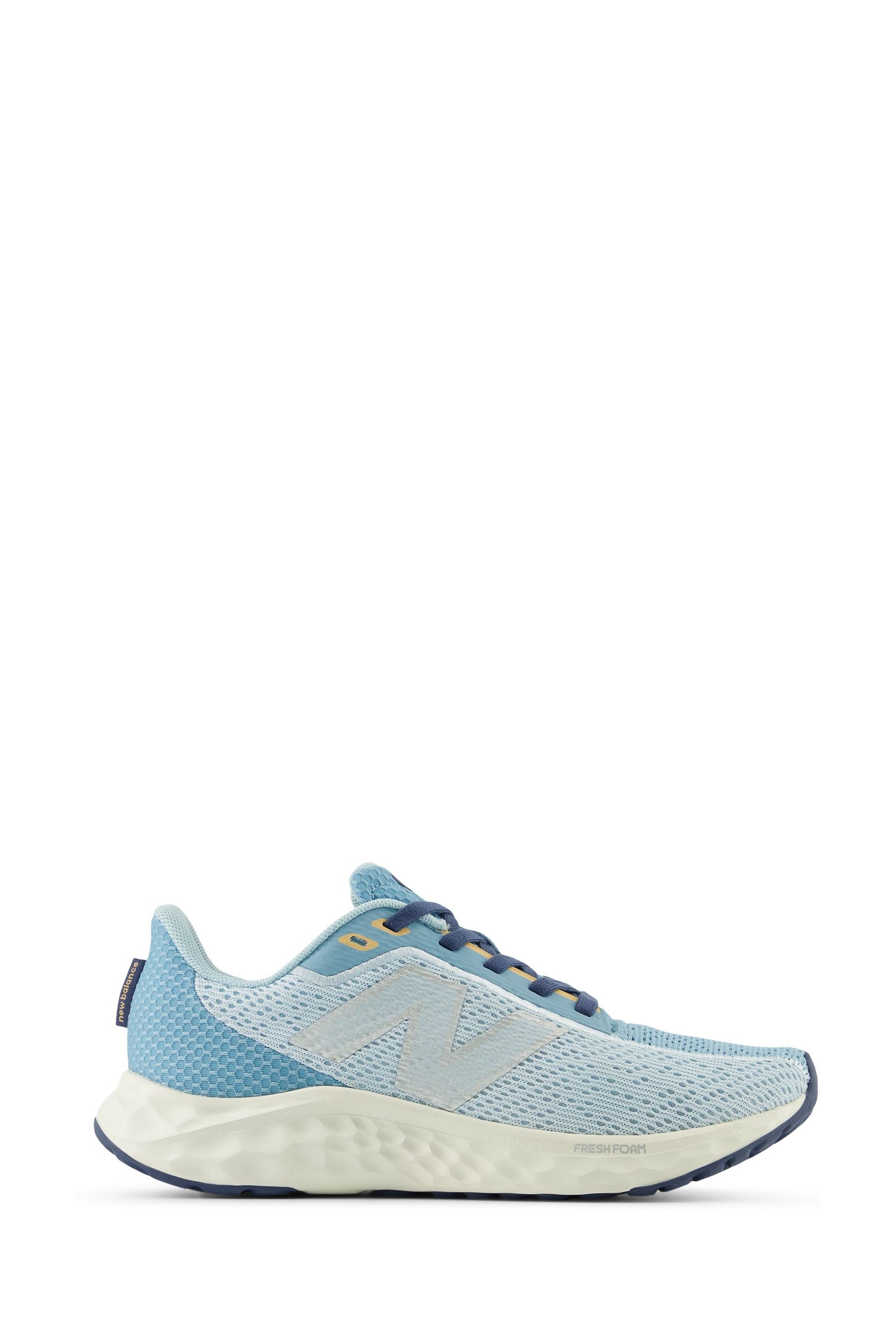 New balance arishi trainers sales