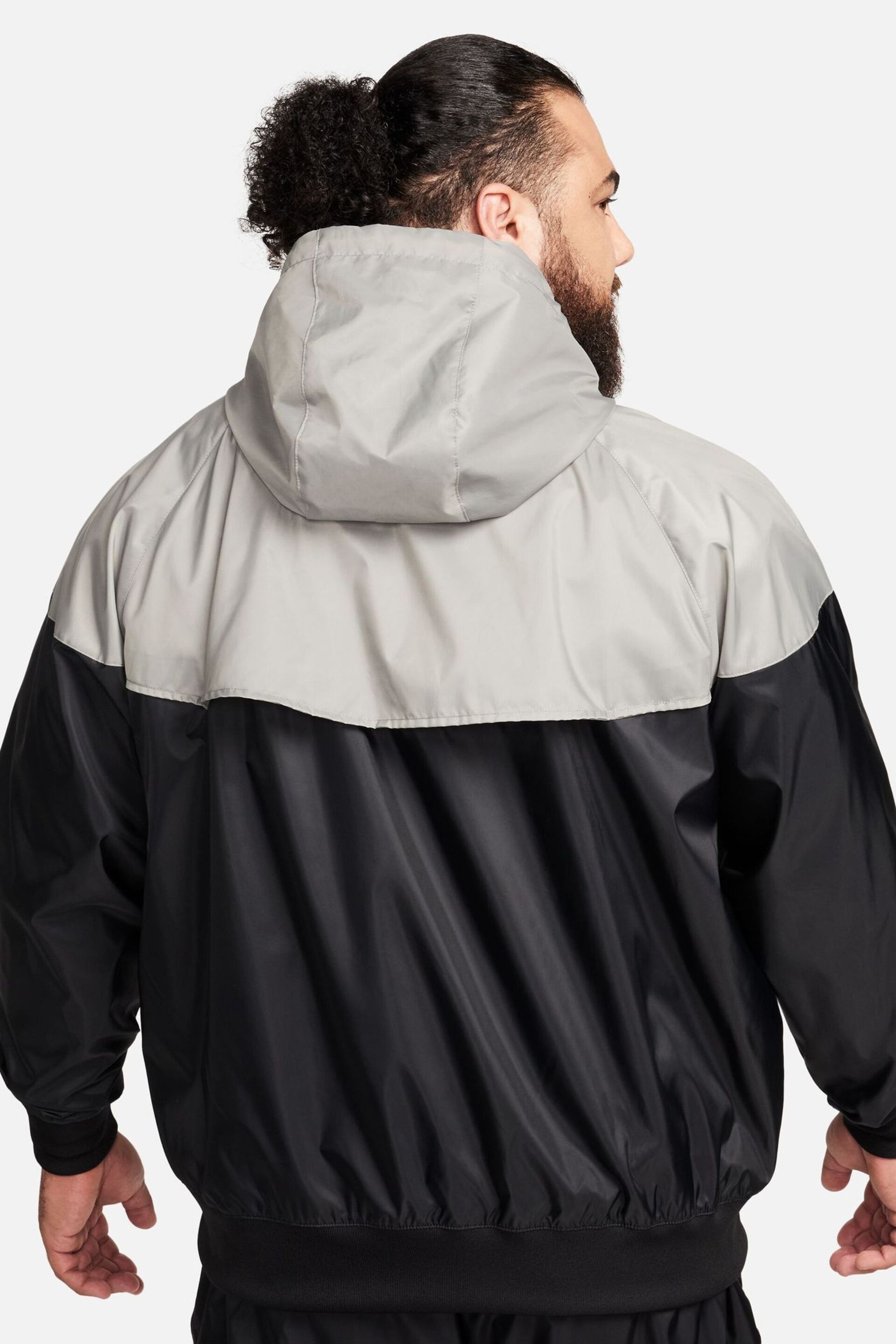Nike Black/Grey Sportswear Windrunner Hooded Jacket - Image 9 of 14