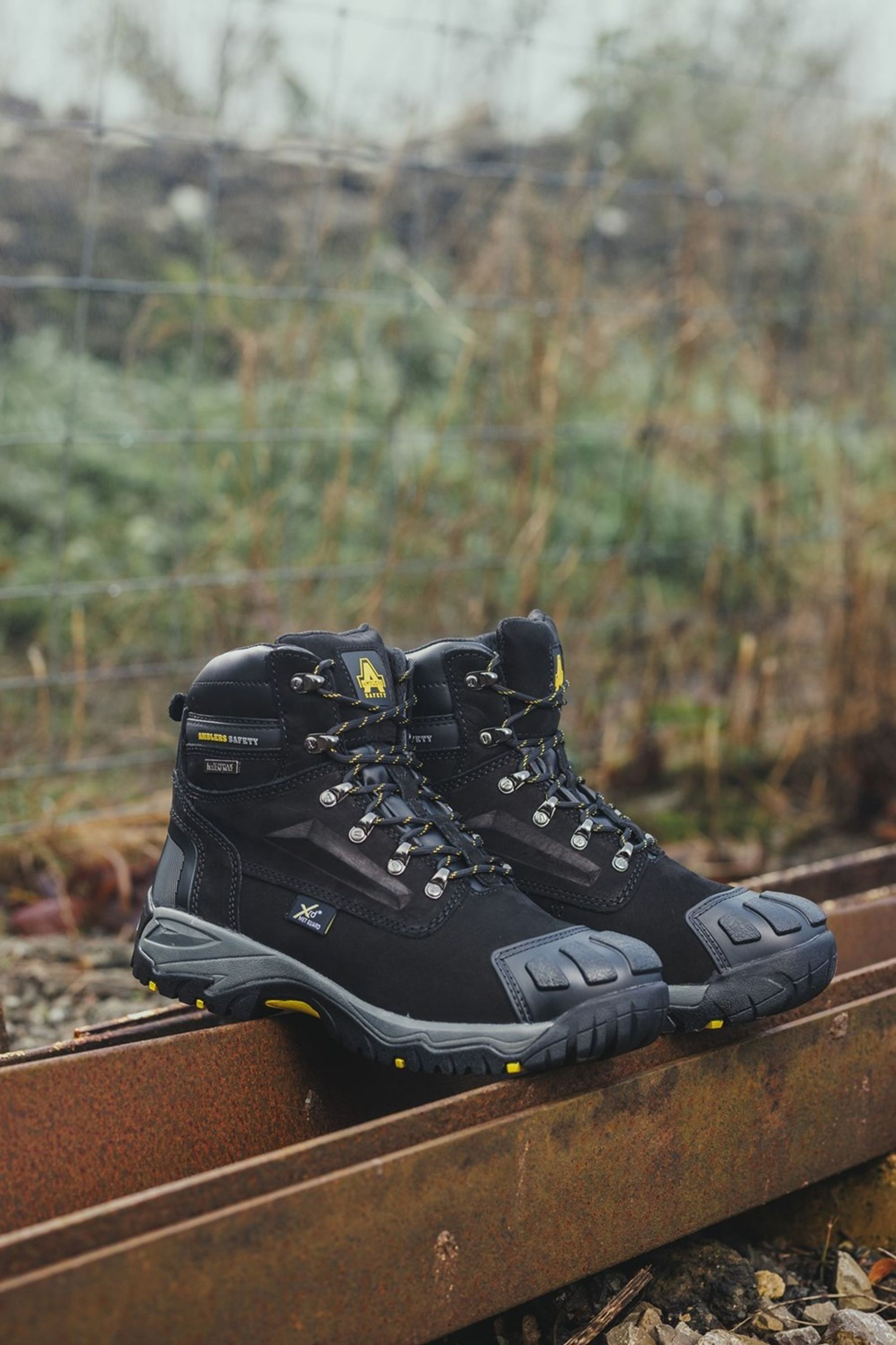 Metatarsal waterproof boots store