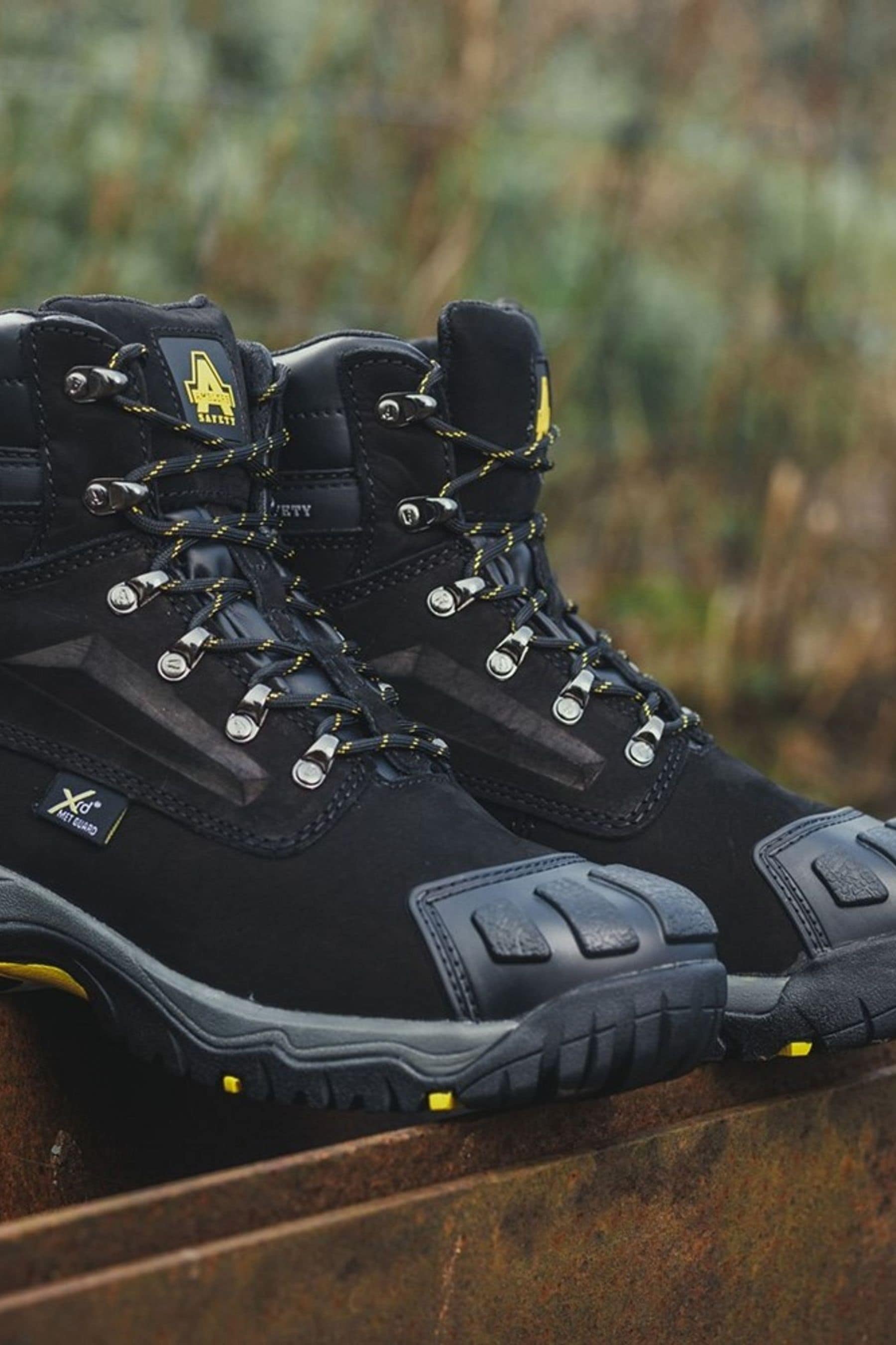 Metatarsal boots uk online