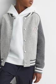 Reiss Soft Grey Belsize Senior Cotton Blend Varsity Bomber Jacket - Image 3 of 6