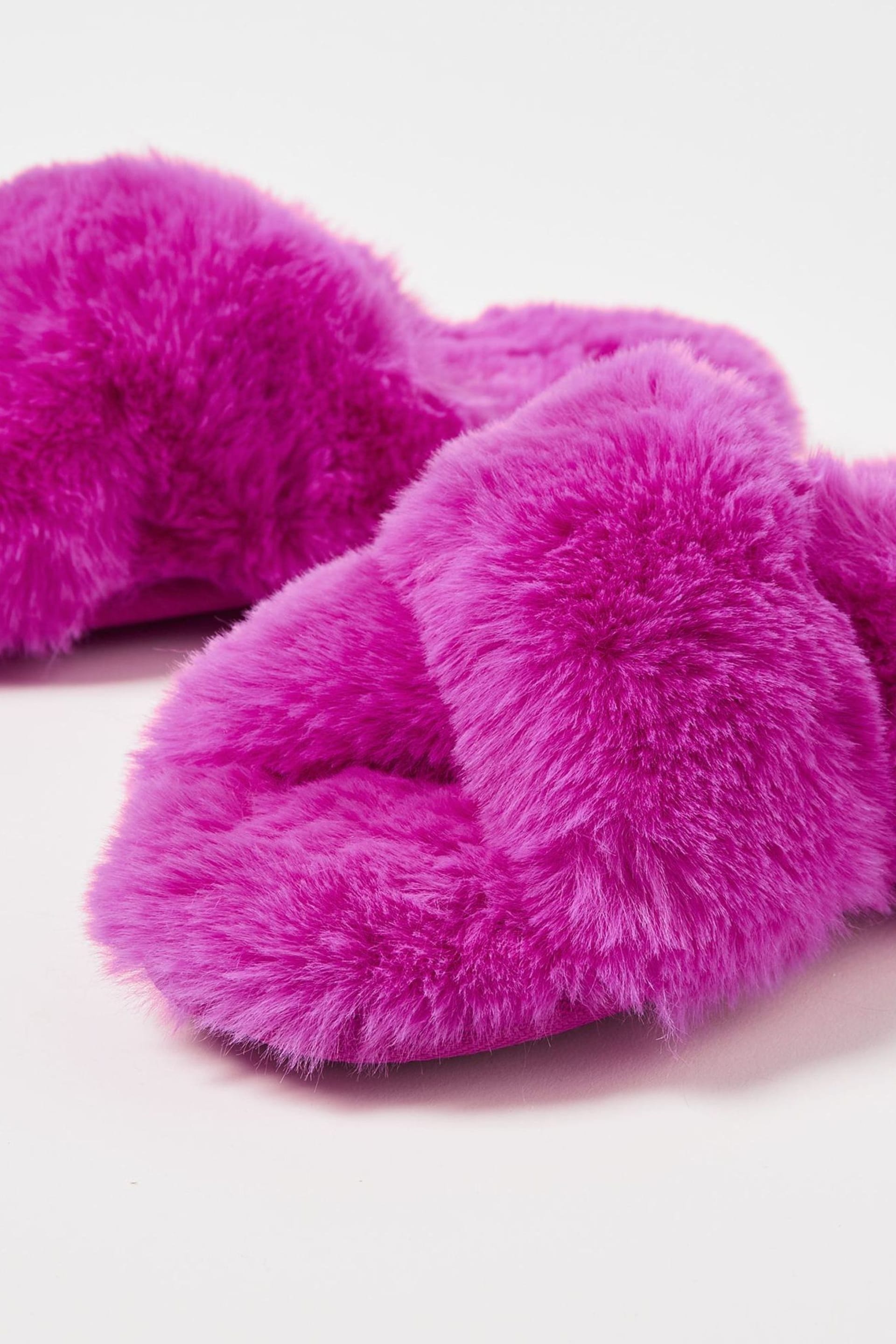 Oliver Bonas Fuchsia Pink Faux Fur Cross-Over Slippers - Image 4 of 5