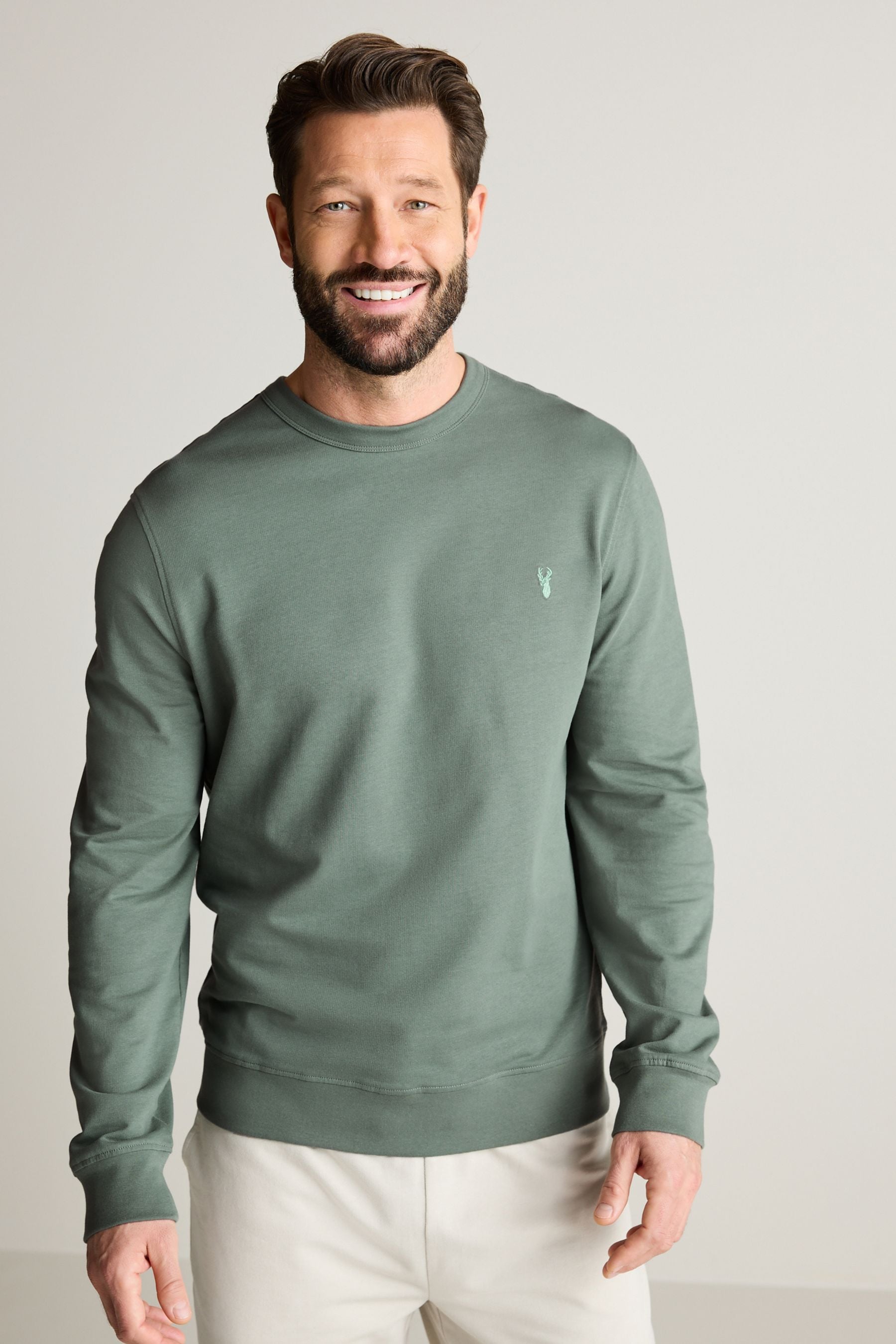 Green crew neck hotsell