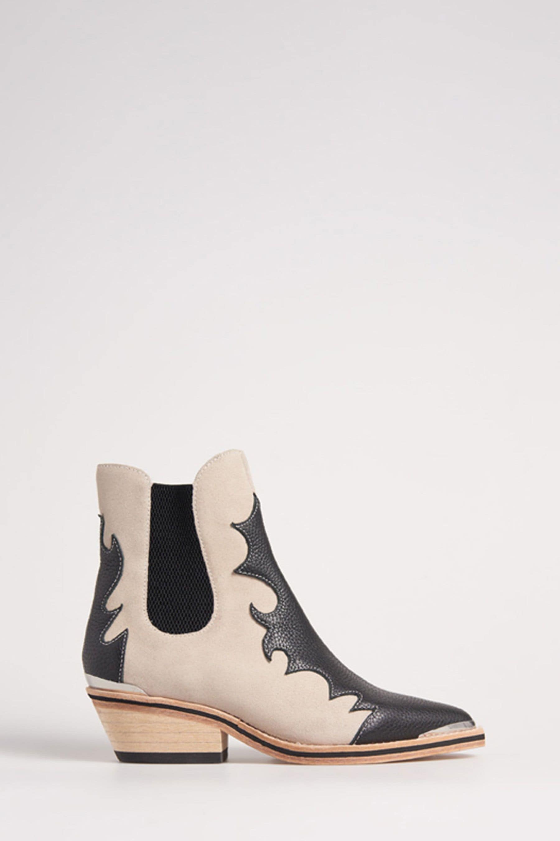 Next superdry boots deals