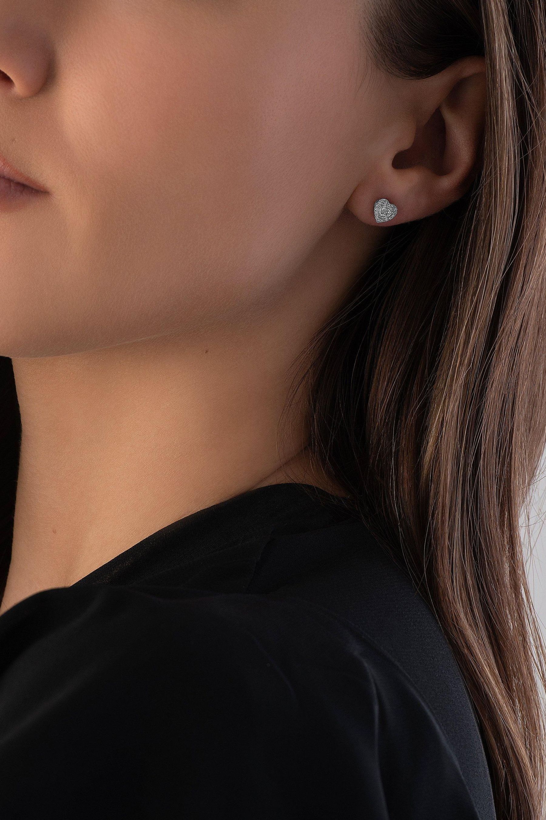Beaverbrooks online ear piercing