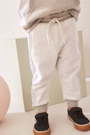 Grey/Ecru Cream Colourblock Hoodie and Joggers Set (3mths-7yrs) - Image 5 of 10