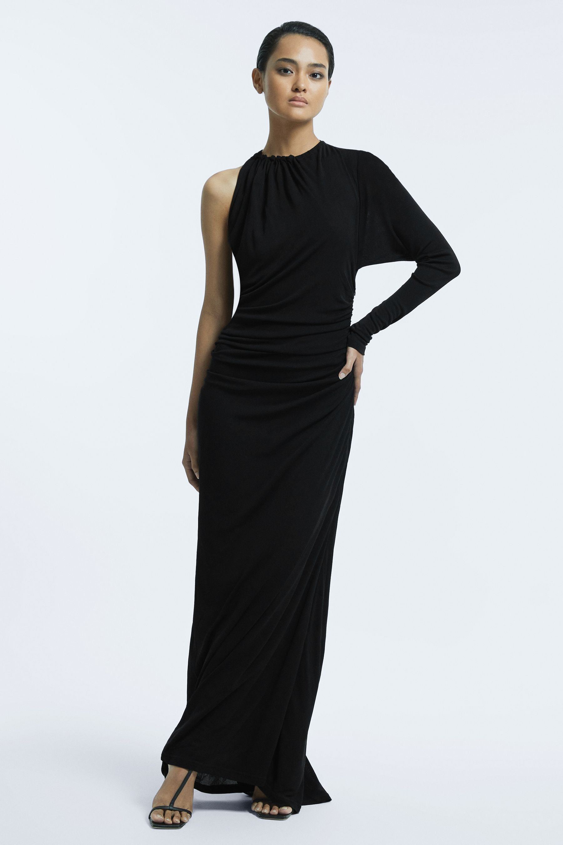 Reiss black velvet dress discount