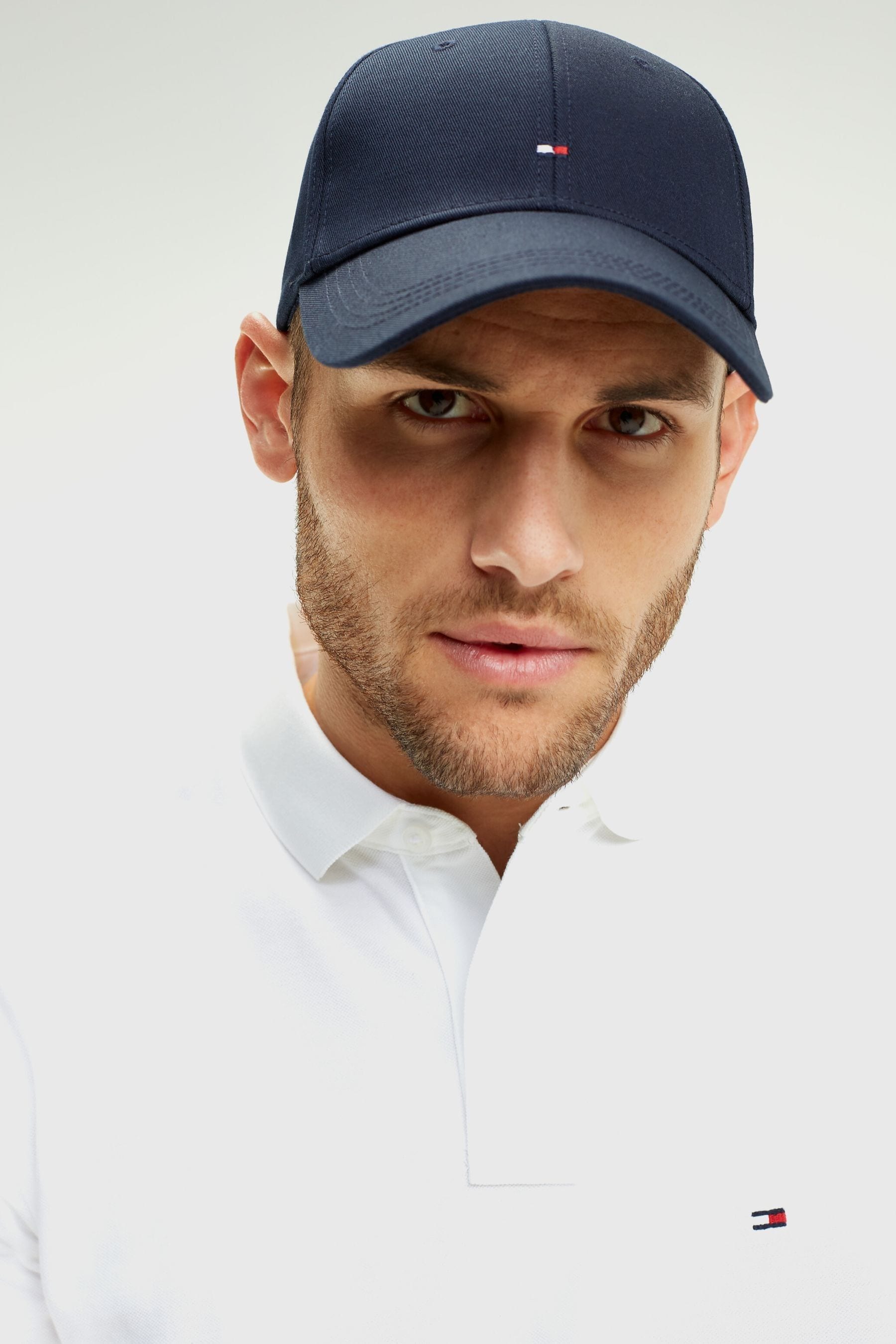 Hilfiger cap store