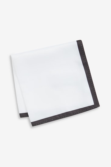 Black/White Bow Tie And Pocket Square Set